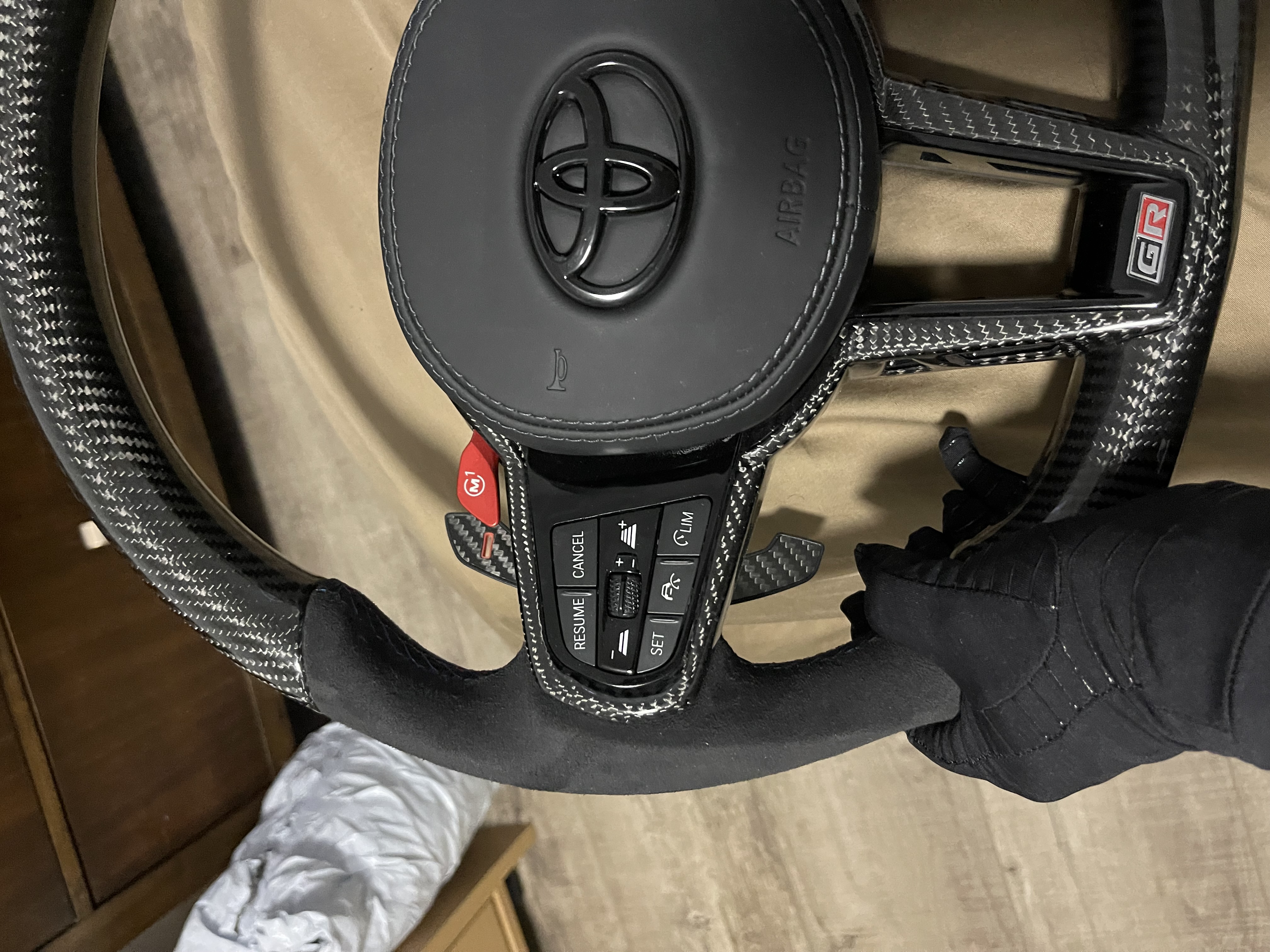 Carbon Fiber (Alcantara)