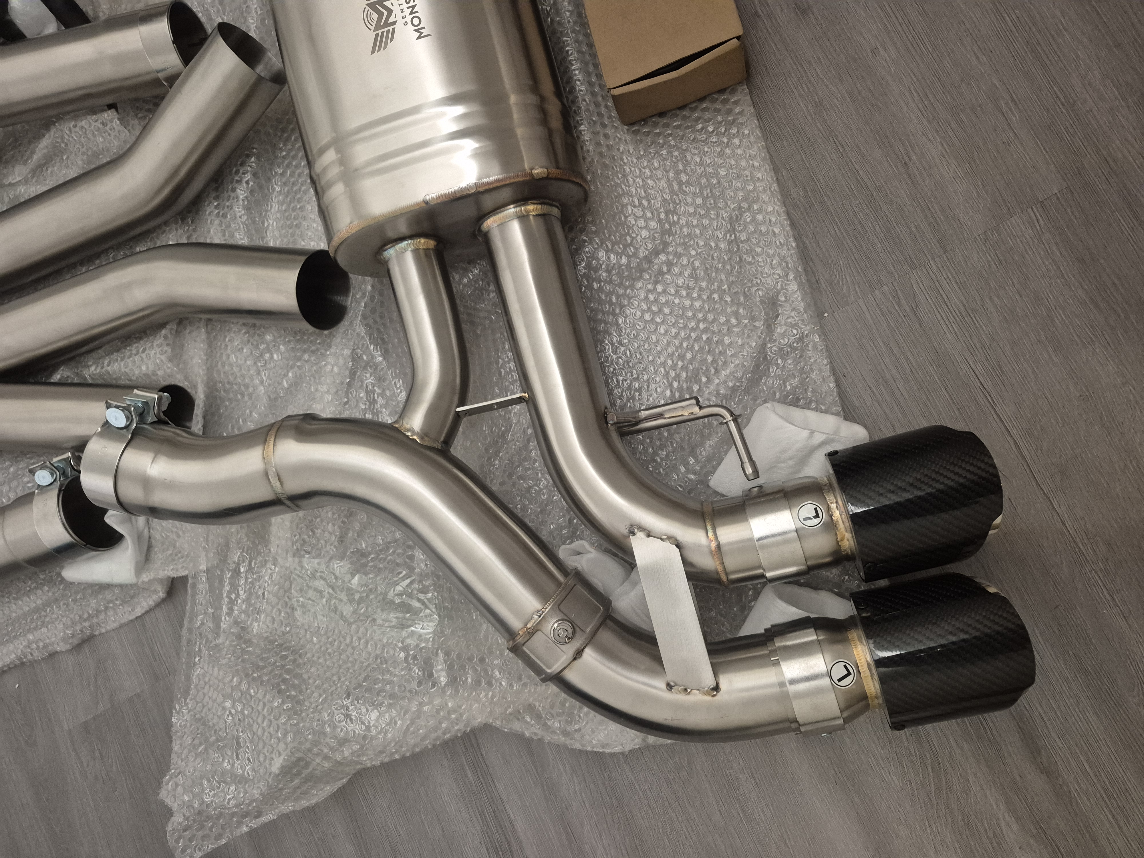 F90 Cat-Back Exhaust 