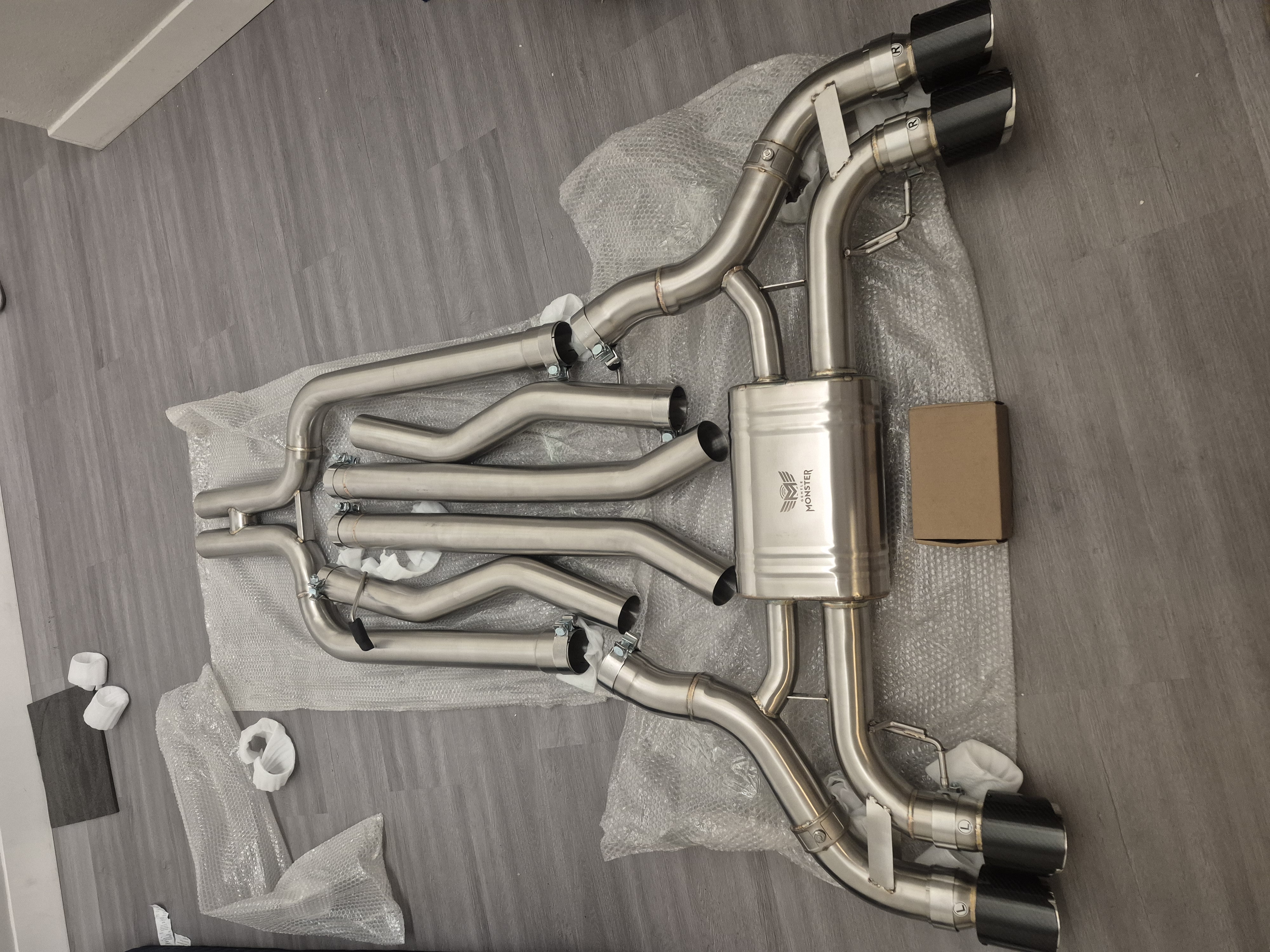 F90 Cat-Back Exhaust 