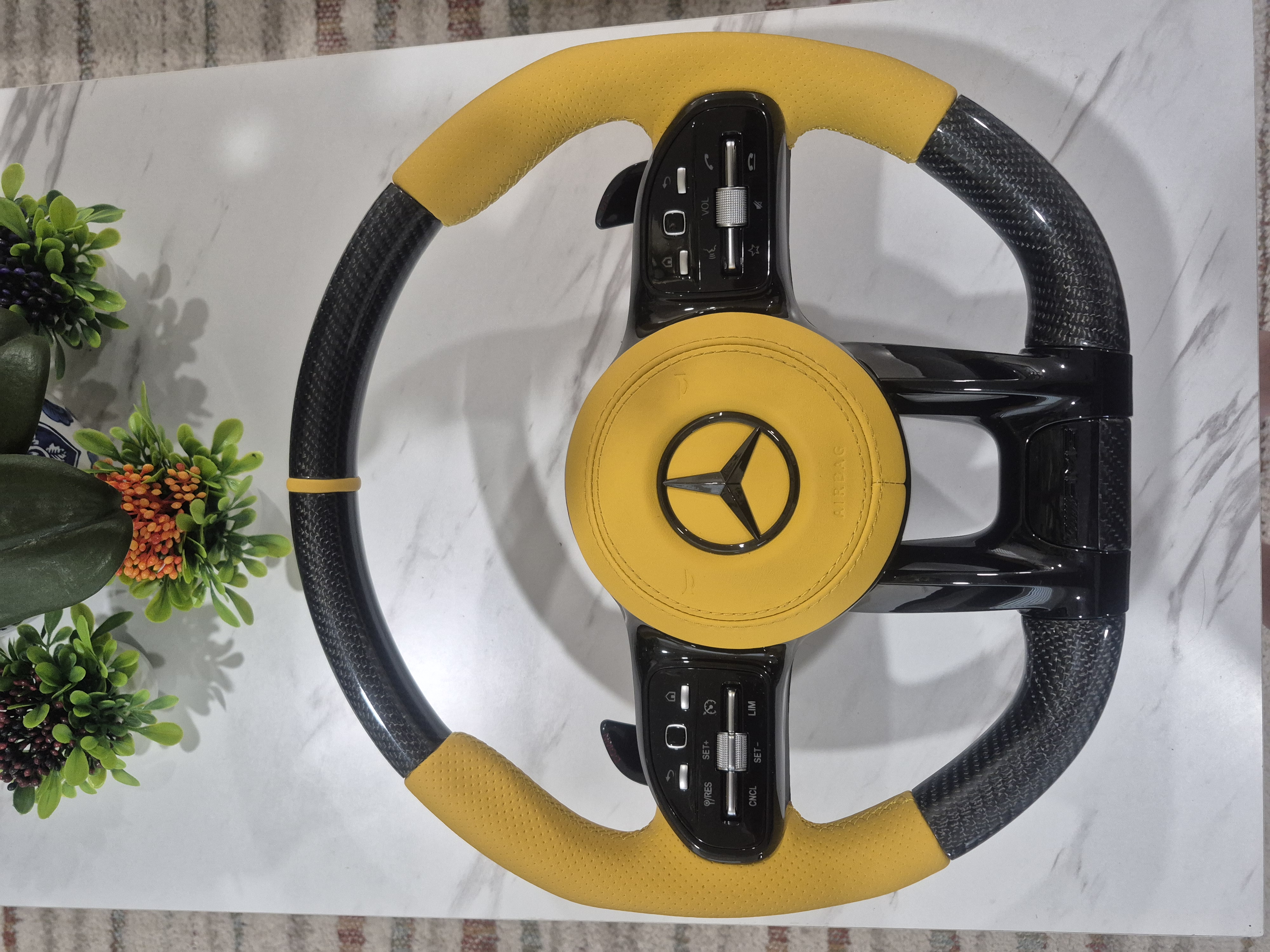 Dry Carbon Fiber (Yellow)