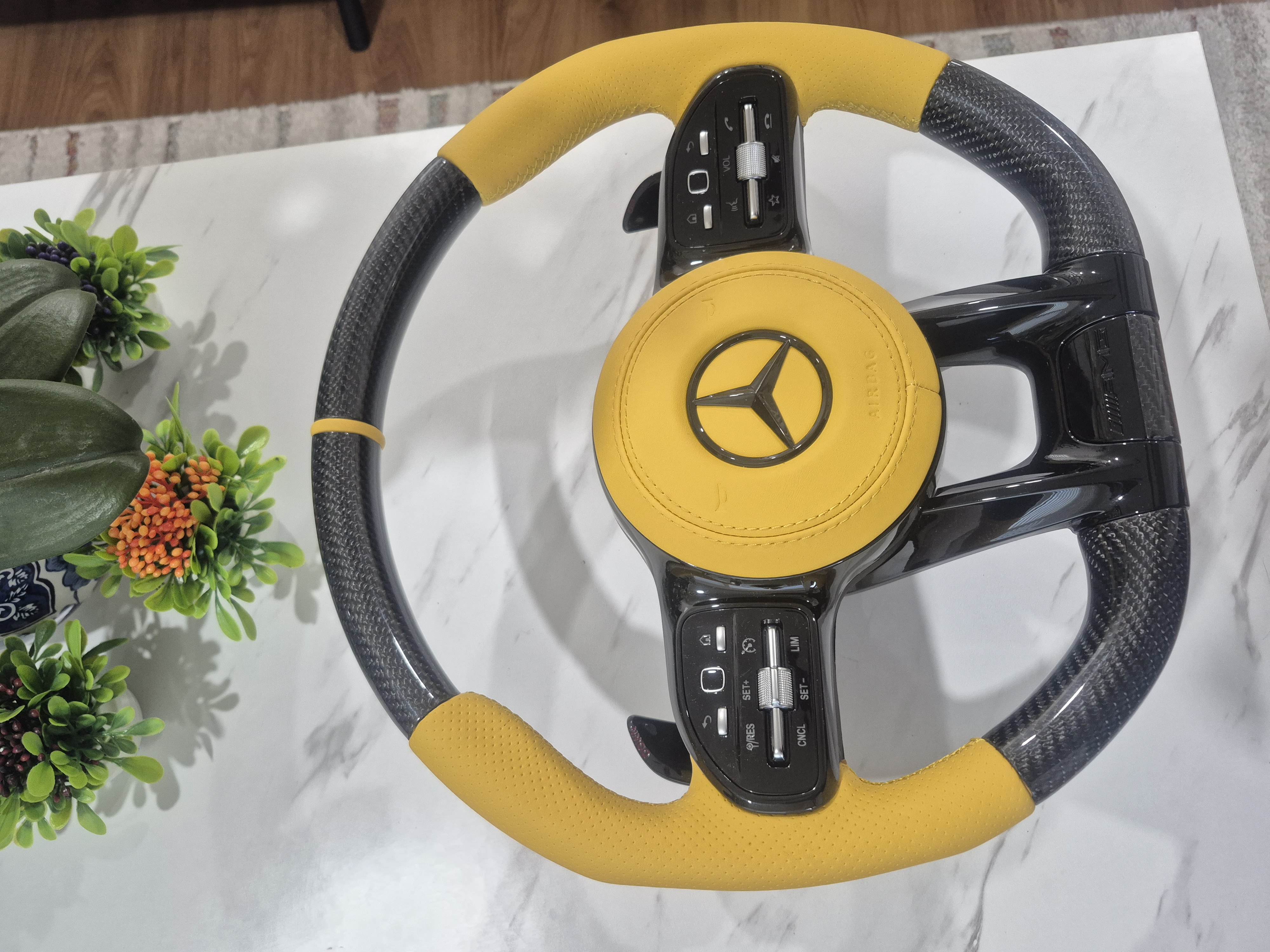 Dry Carbon Fiber (Yellow)