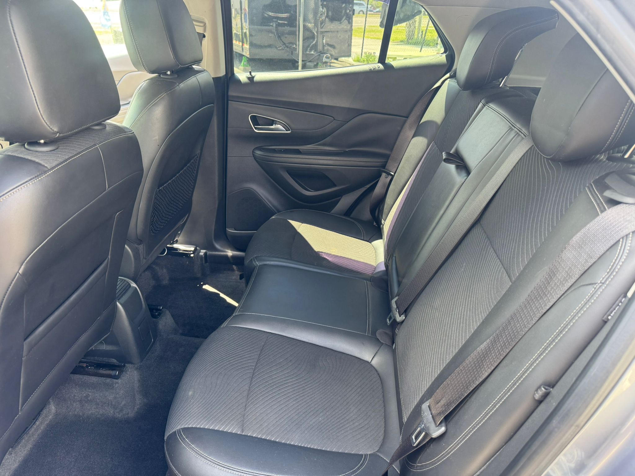 Buick encore Leather Sport Utility 4D