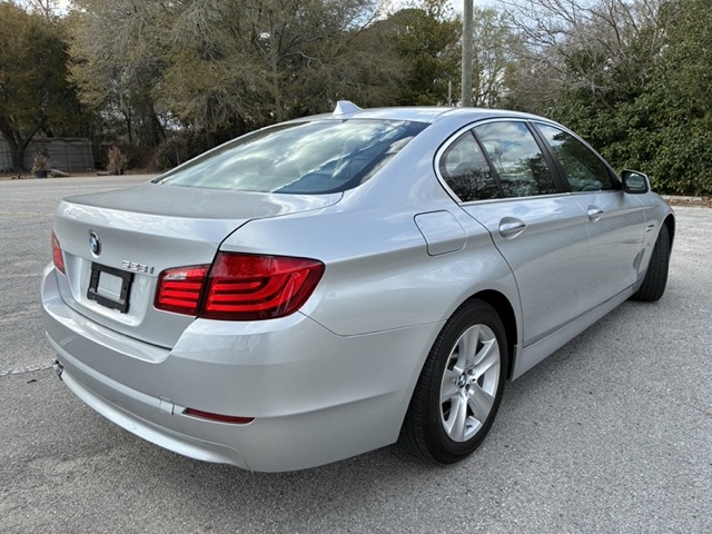 2011 BMW 528i