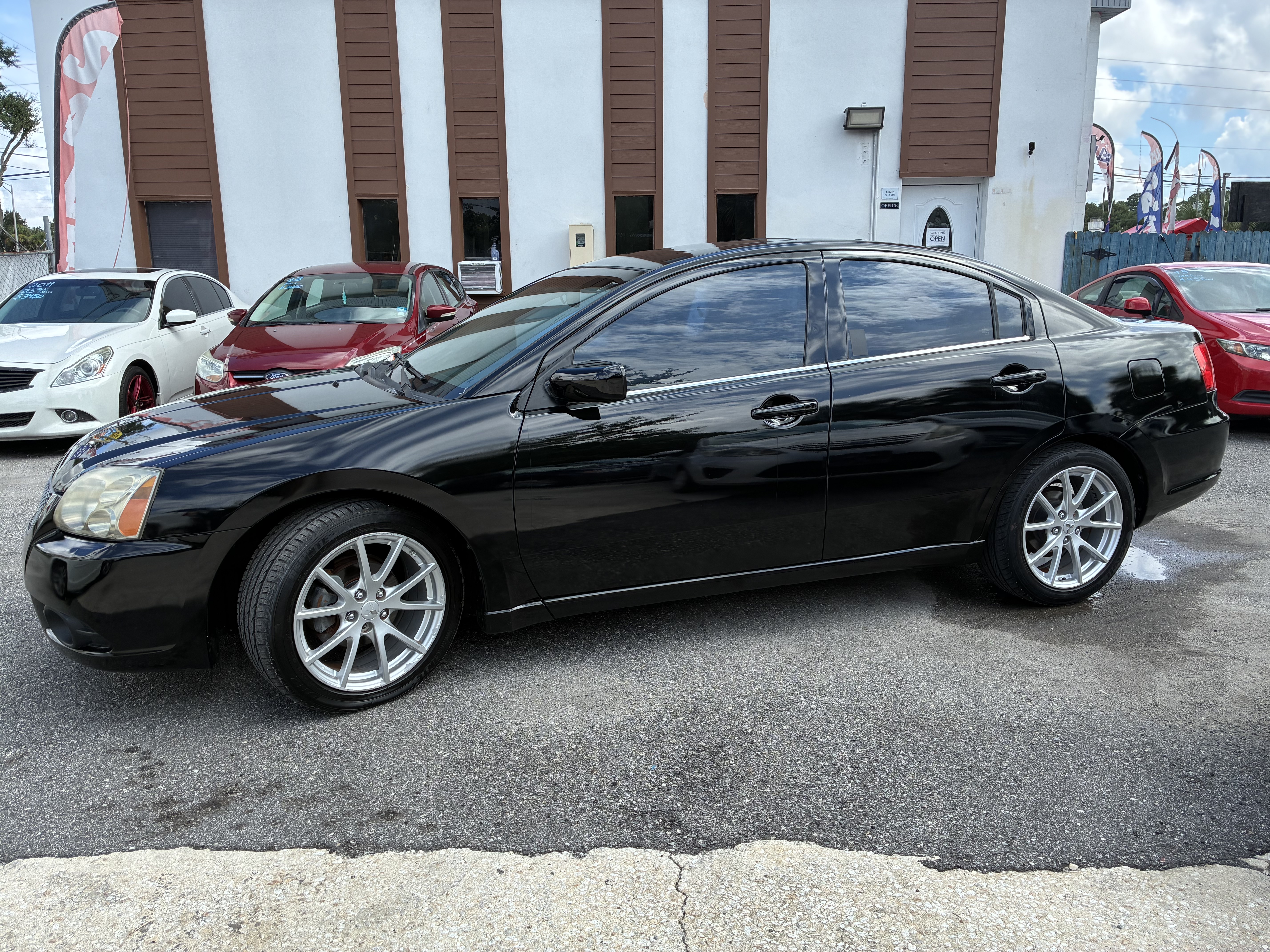 2012 Mitsubishi Galant ES