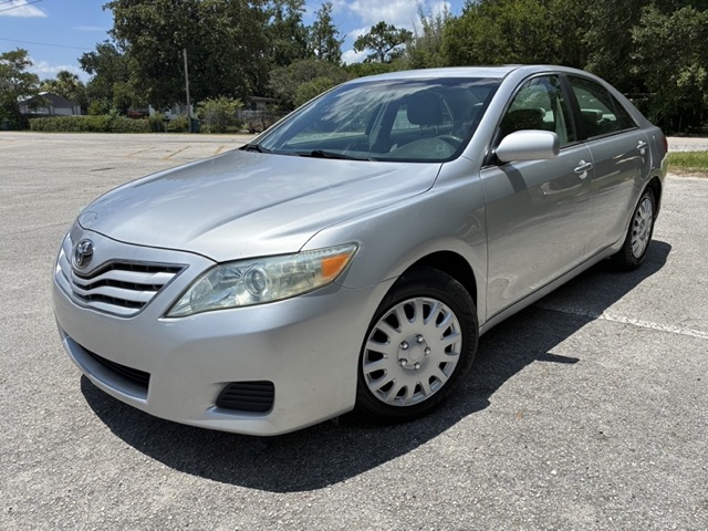 2010 Toyota Camry LE