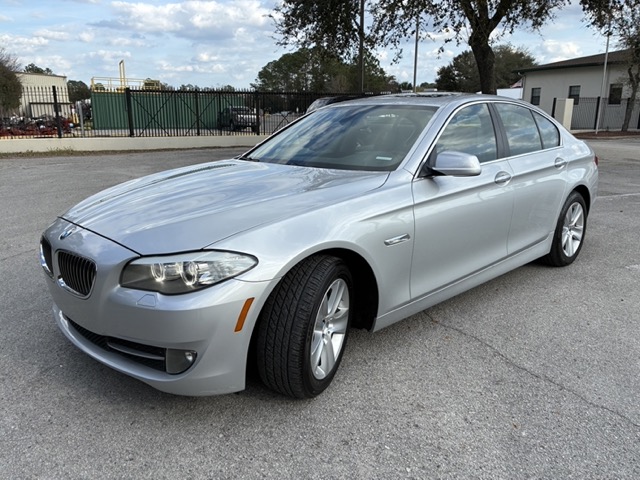2011 BMW 528i