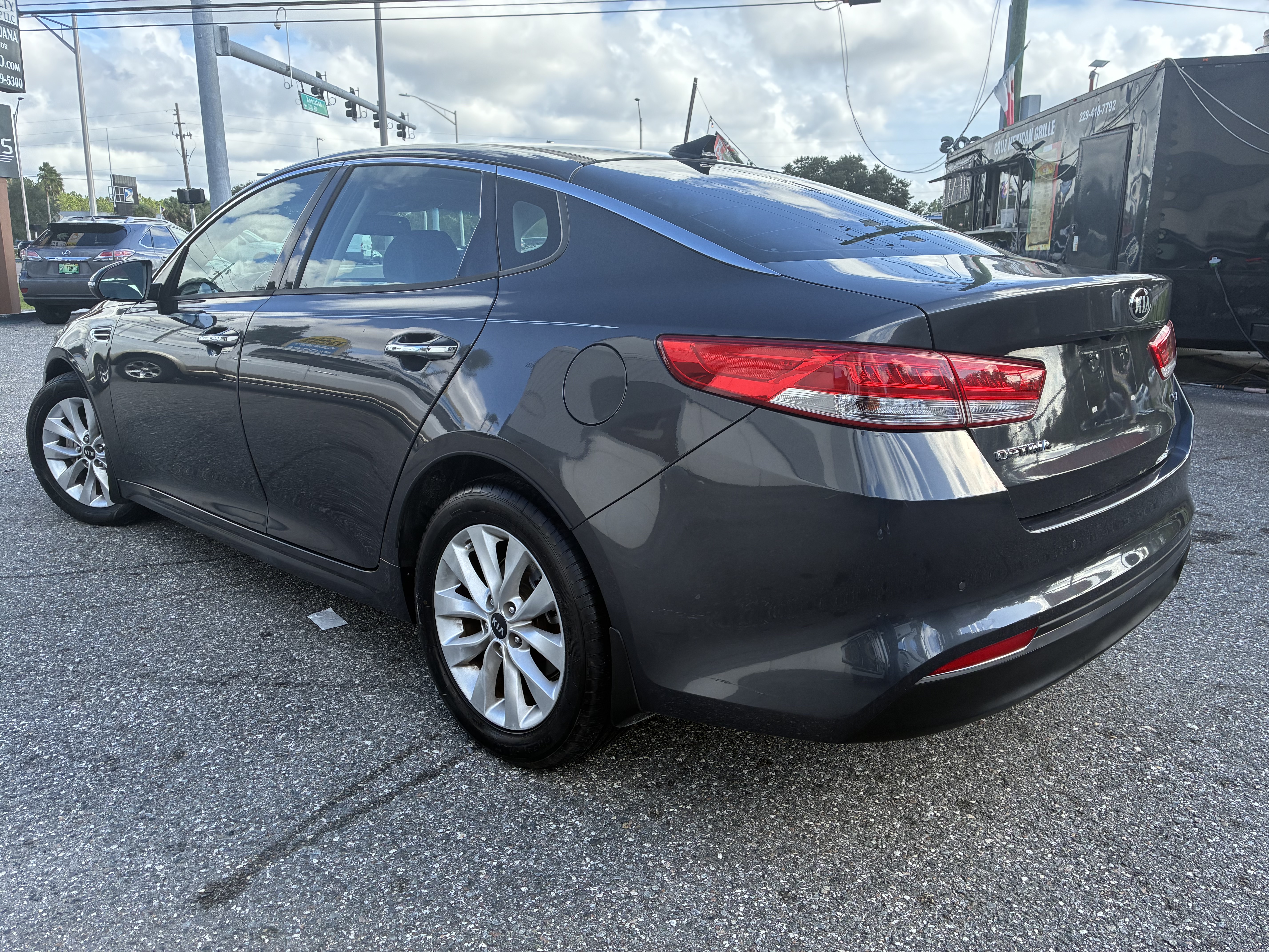 2017 Kia Optima EX Sedan 