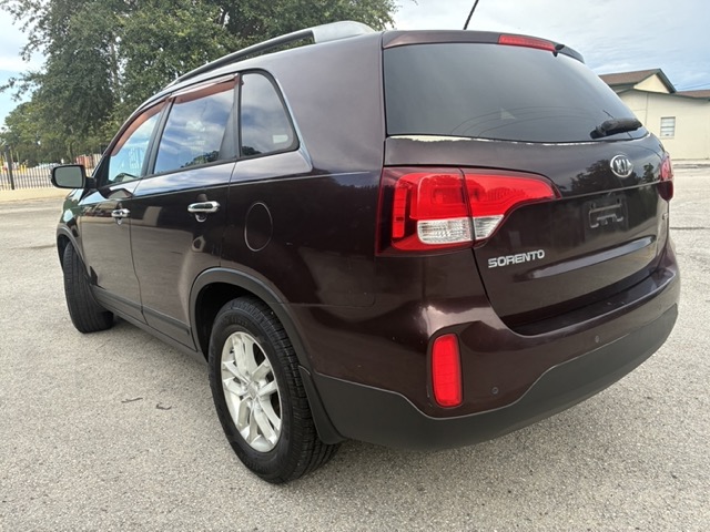 2014 Kia Sorento LX 