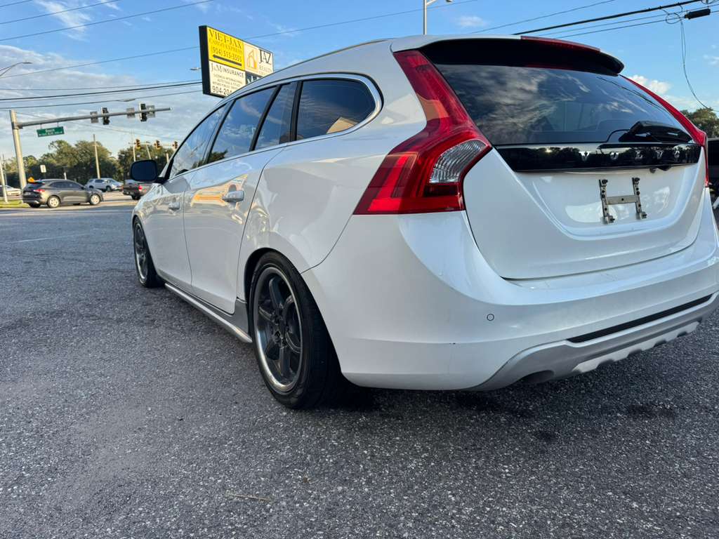 2016 Volvo V60 T5