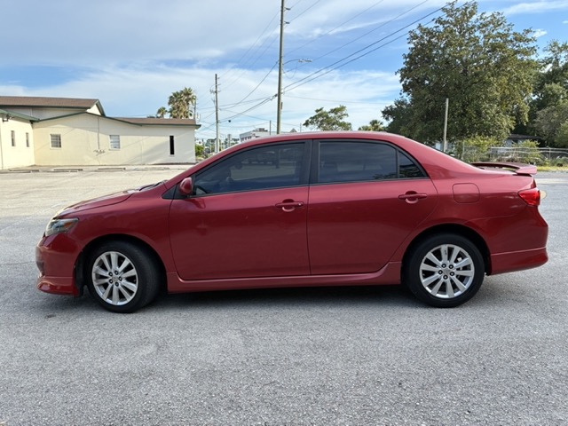 2010 Toyota Corolla LE 