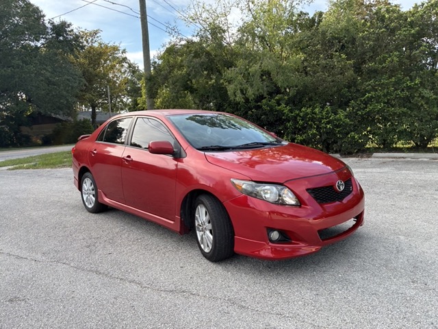 2010 Toyota Corolla LE 