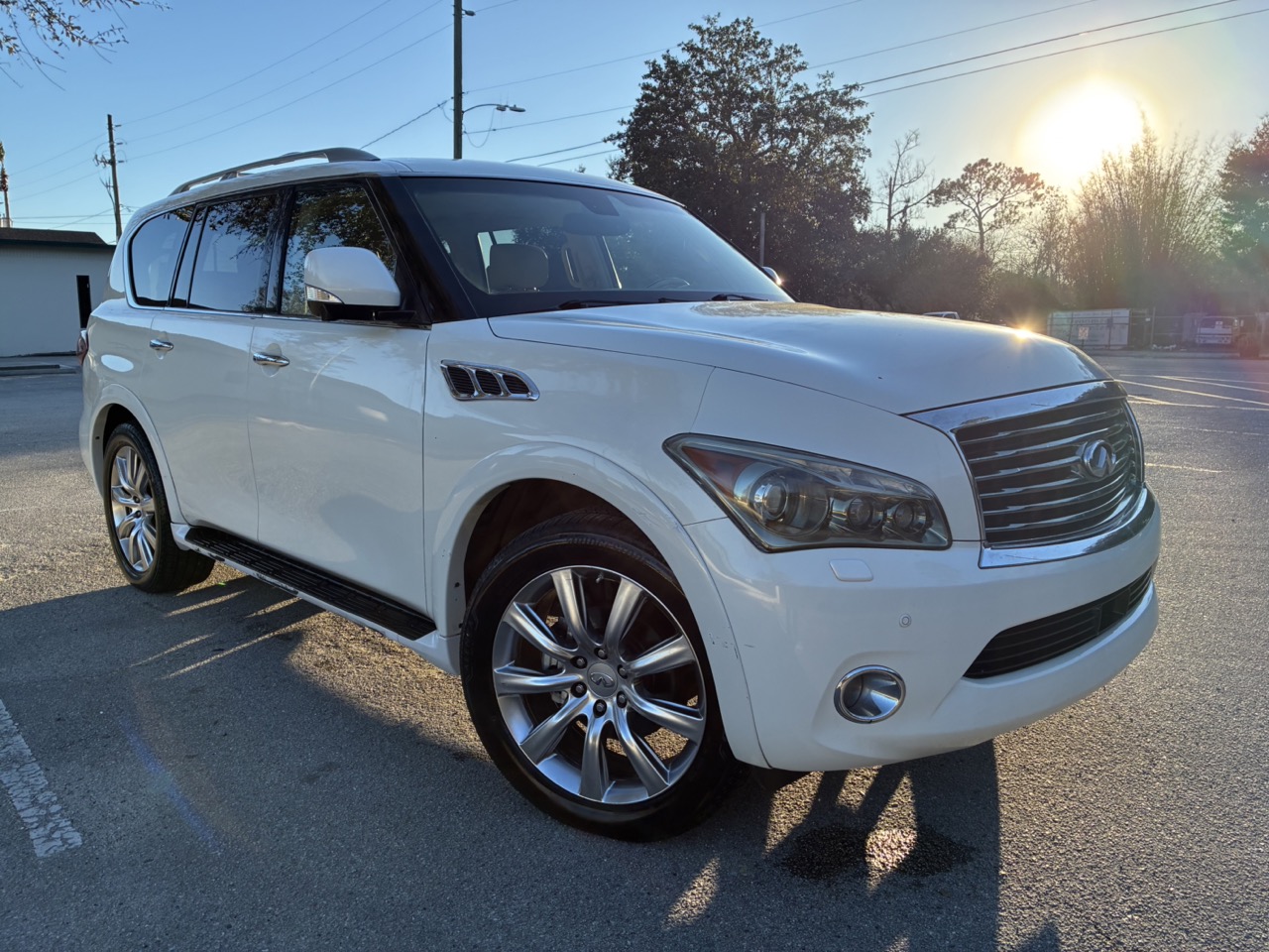 2012 Infiniti QX56 Sport