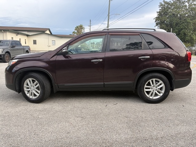 2014 Kia Sorento LX 