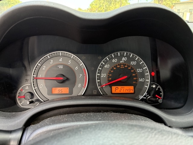 2010 Toyota Corolla LE 