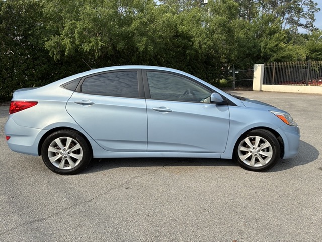 2014 Hyundai Accent GLS