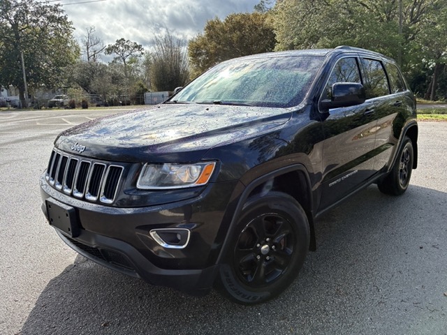 16 Jeep Cherokee Laredo