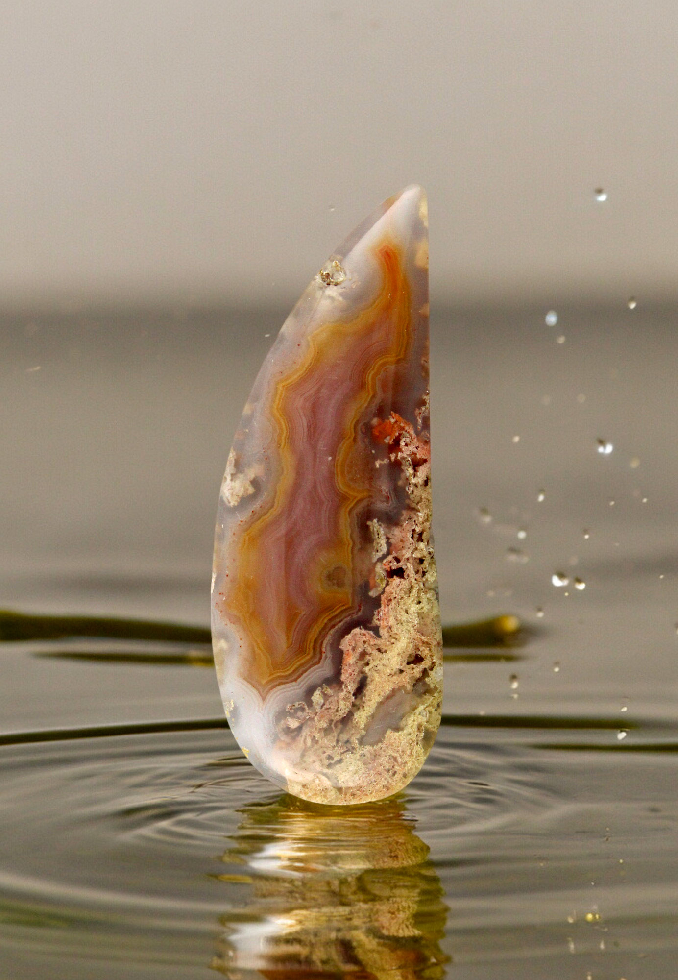 Stunning Hand Cut rare Moss and Coyamito Agate Cabochon 
