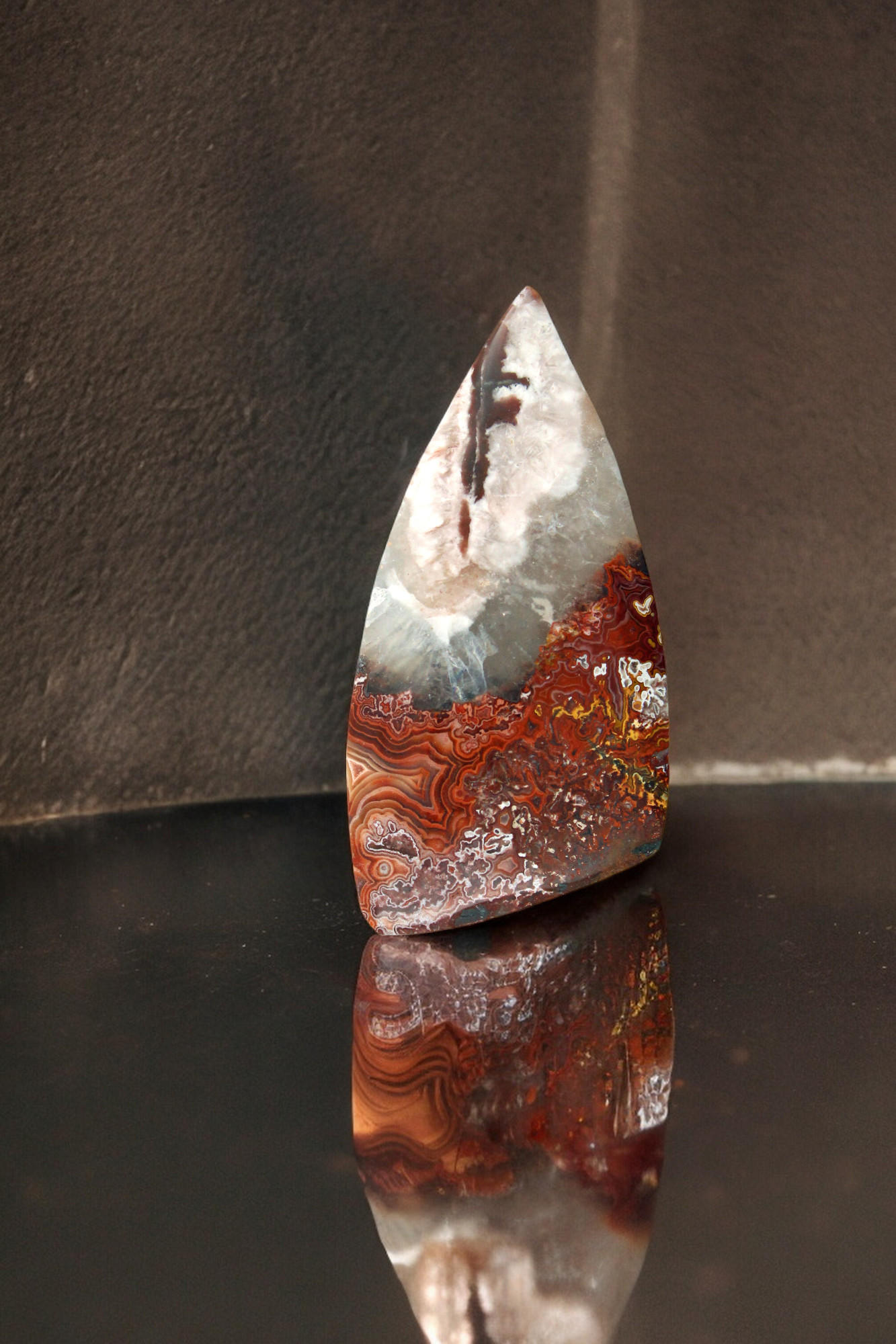 Large laguna Lace Agate 