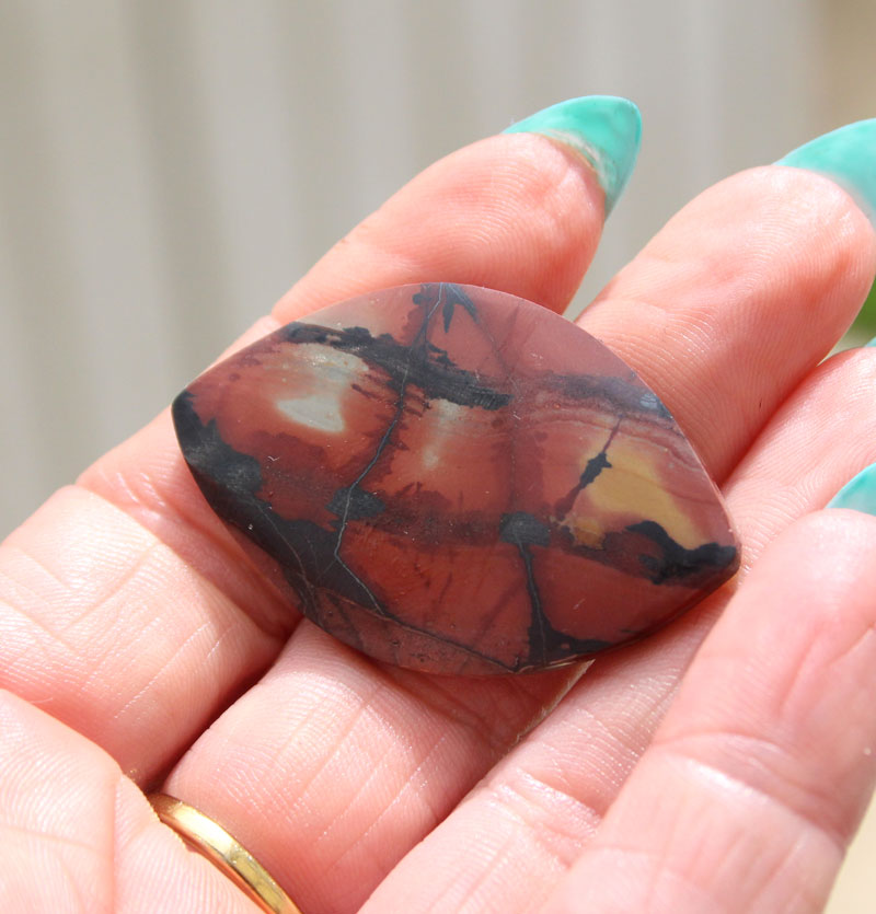 Indian Paint Stone cabochon