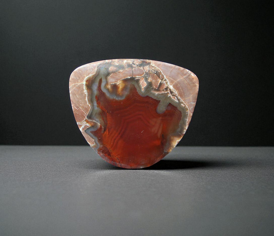 Rare Baker Agate cabochon