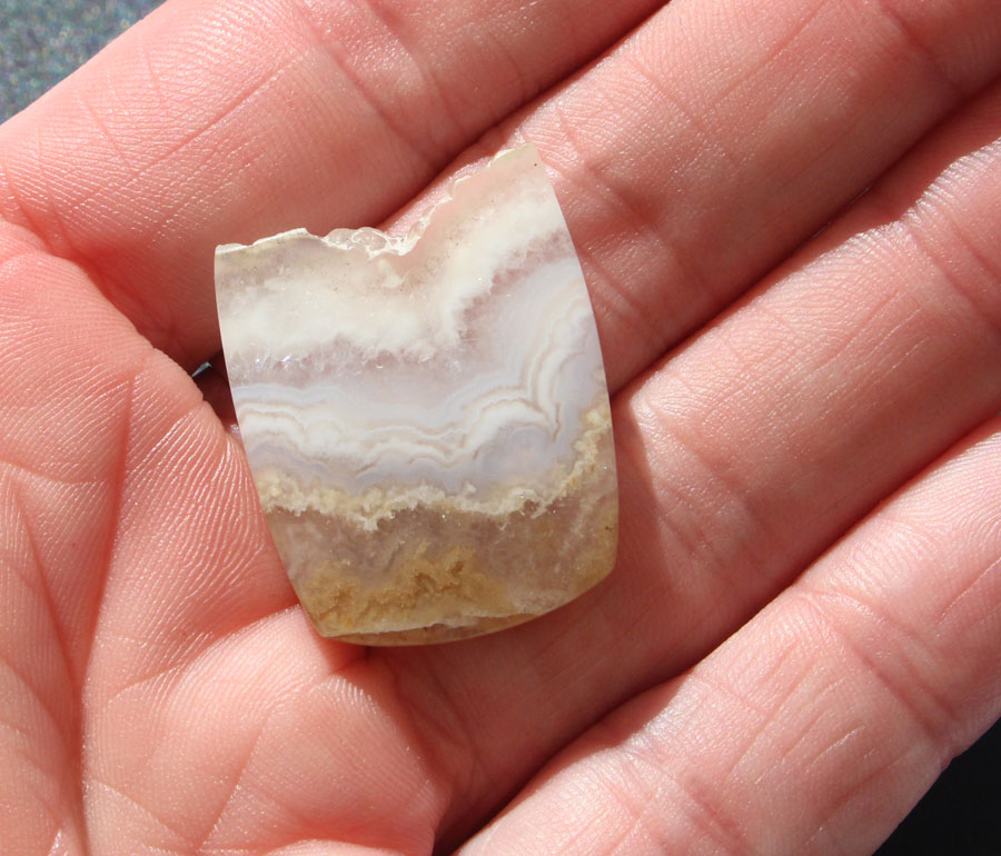 Drusy Top Prudent Man Agate cabochon
