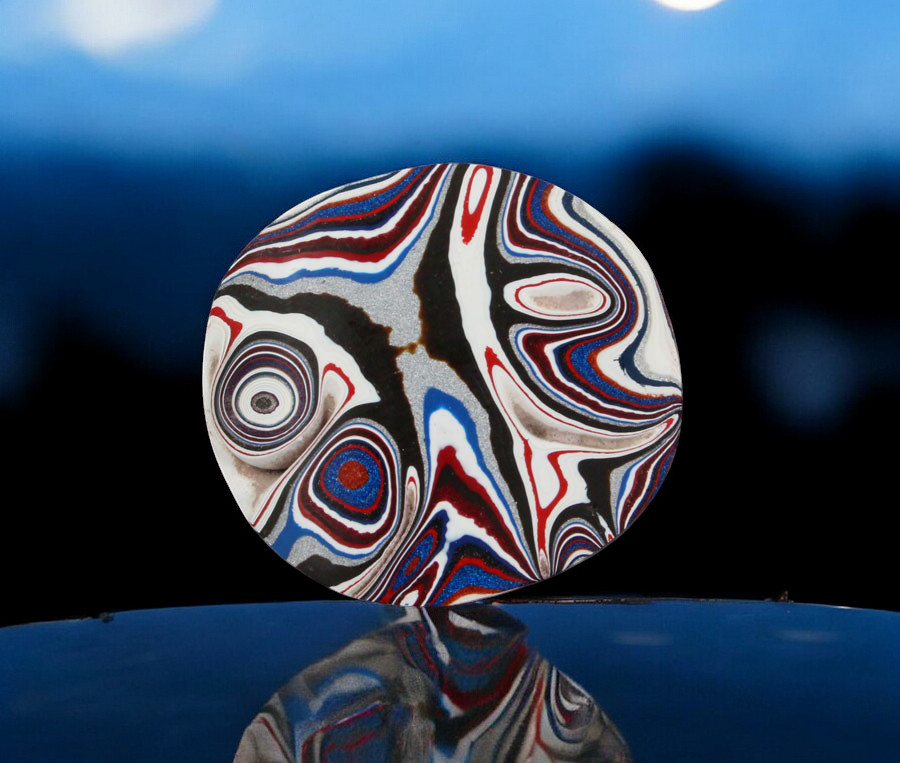 Sculpted top hand cut Kenworth Fordite