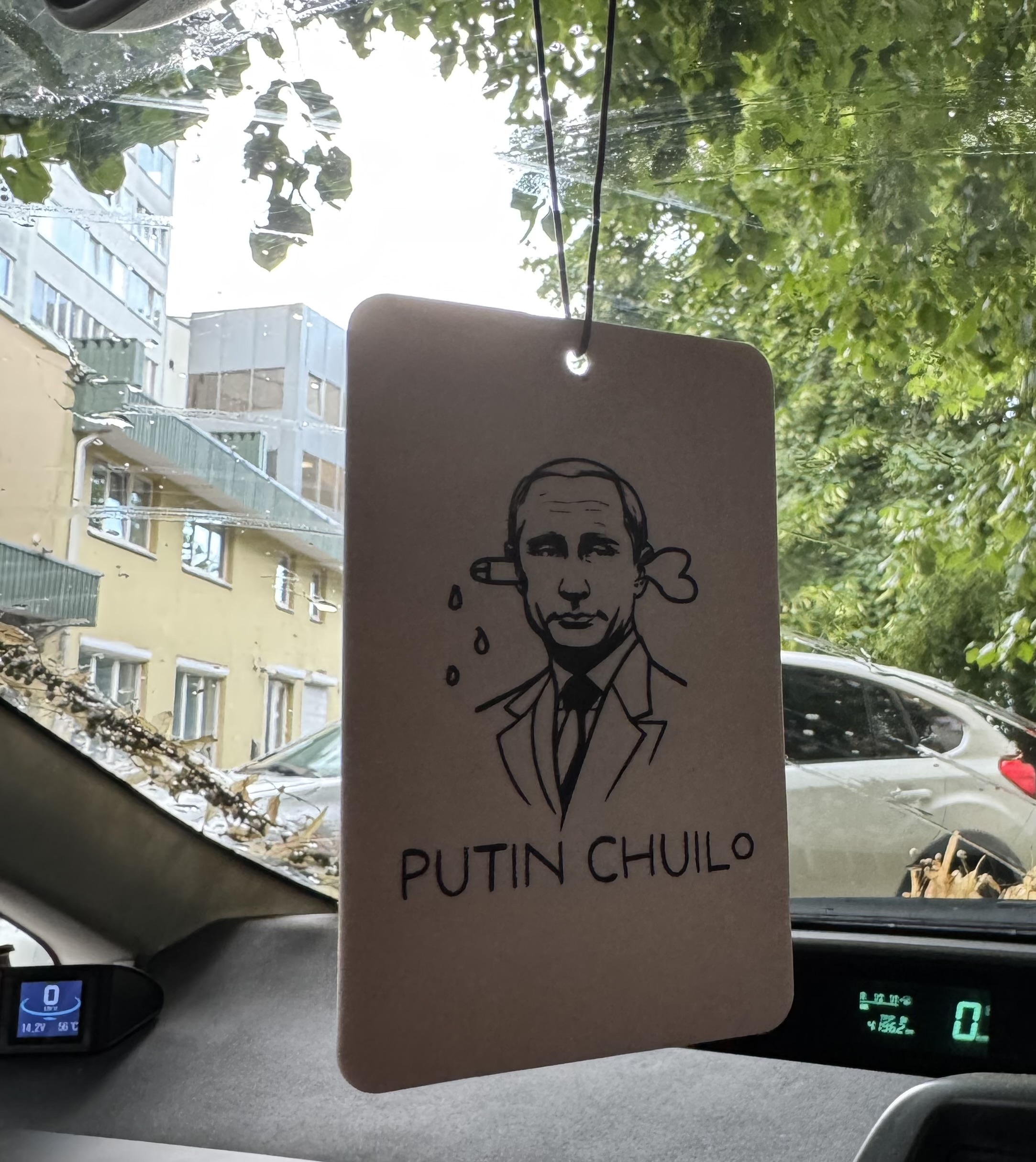 Automobilio kvapukas “Putin Chuilo”