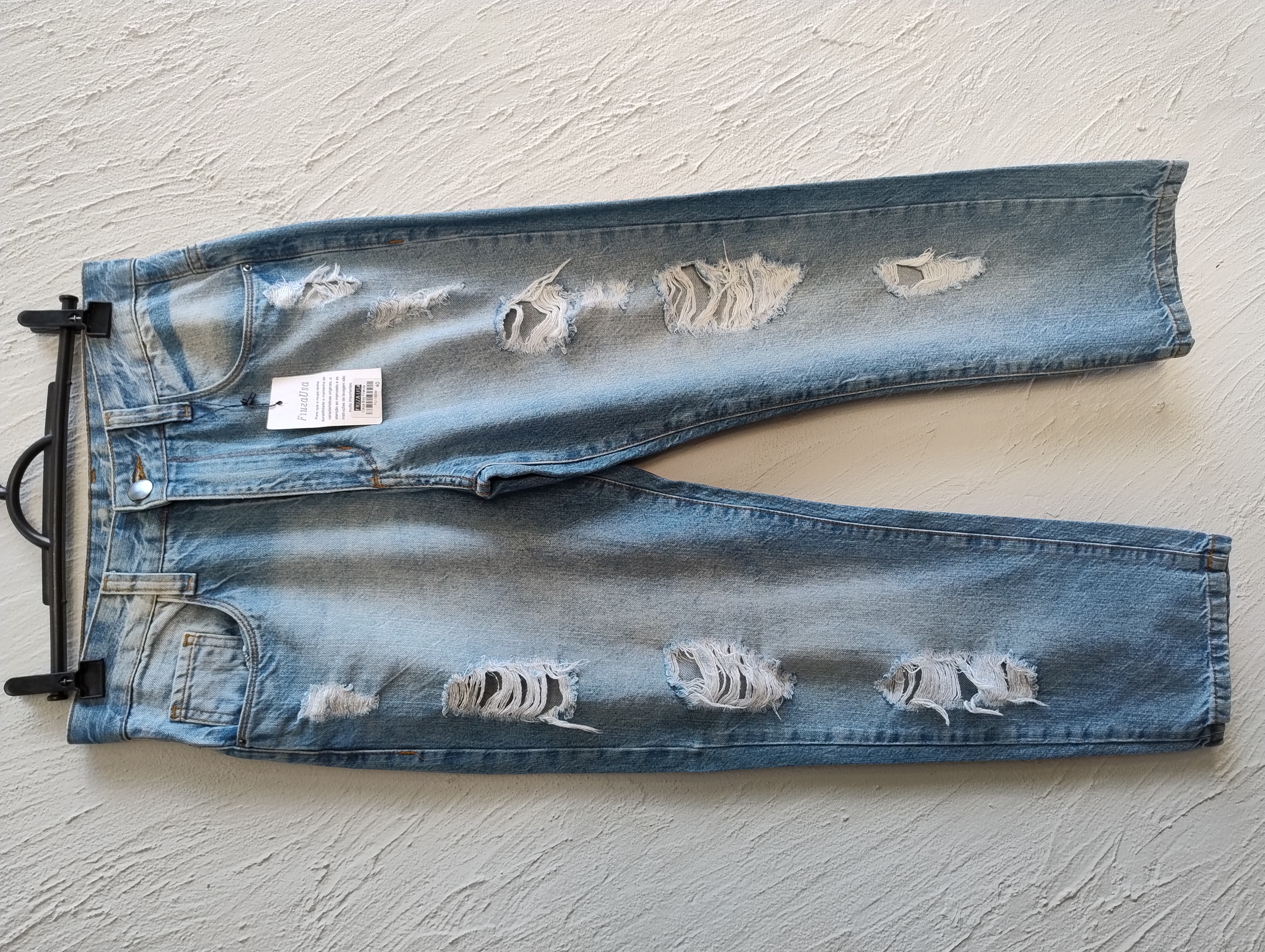 Calça Jeans Rasgada