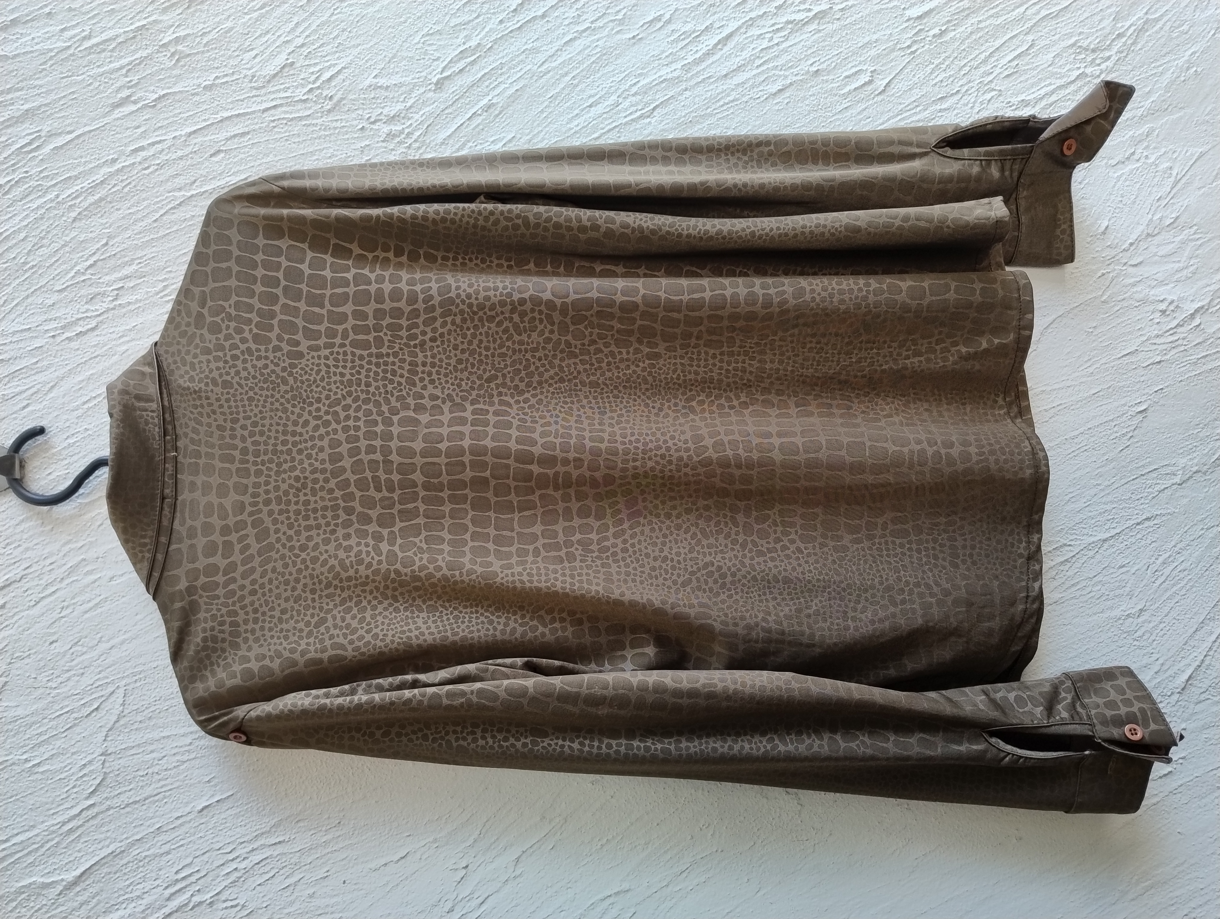 Camisa estampada marrom G