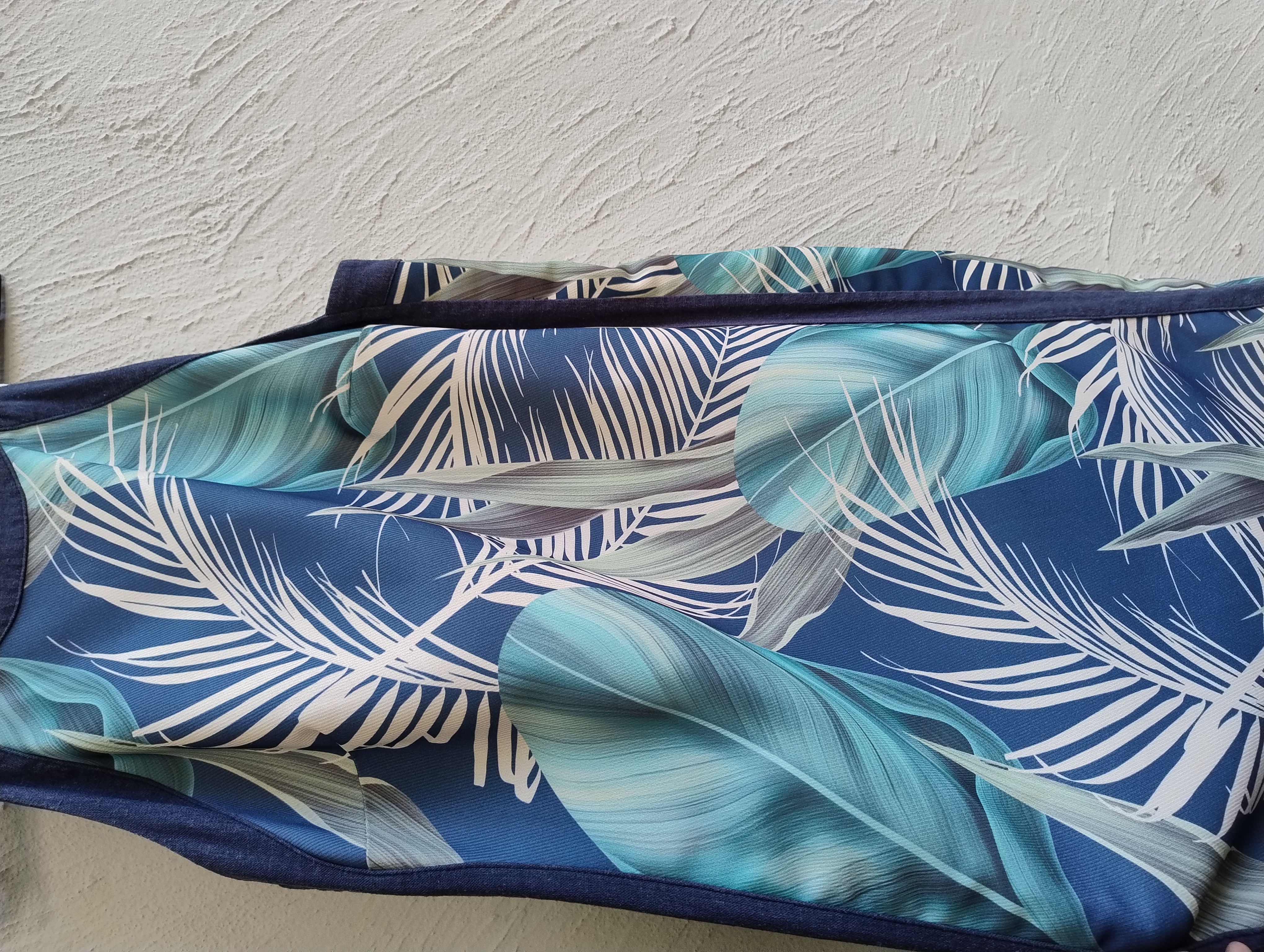 Vestido estampado tropical