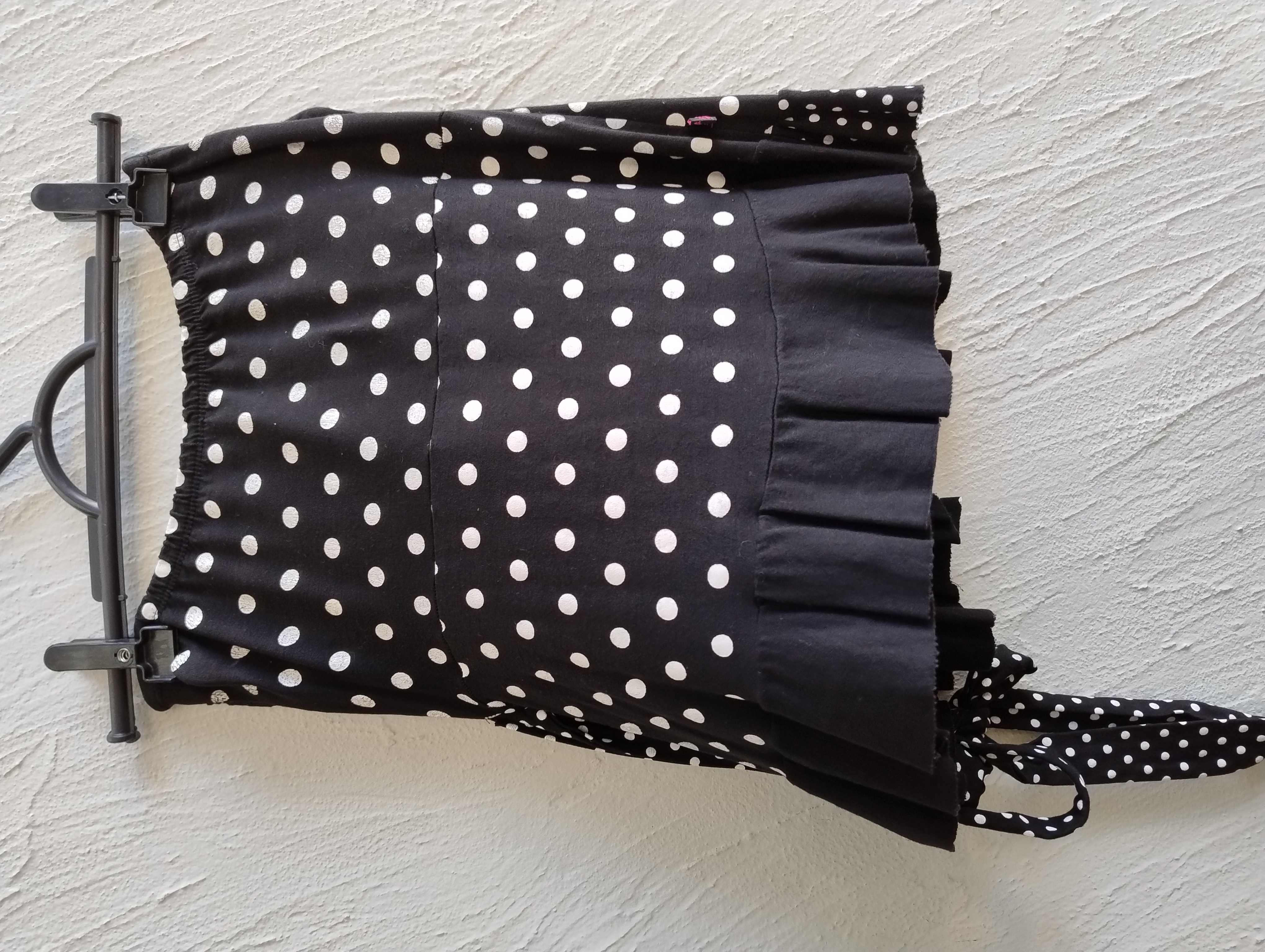 Blusa tomara que caia preto de bolinhas, P.