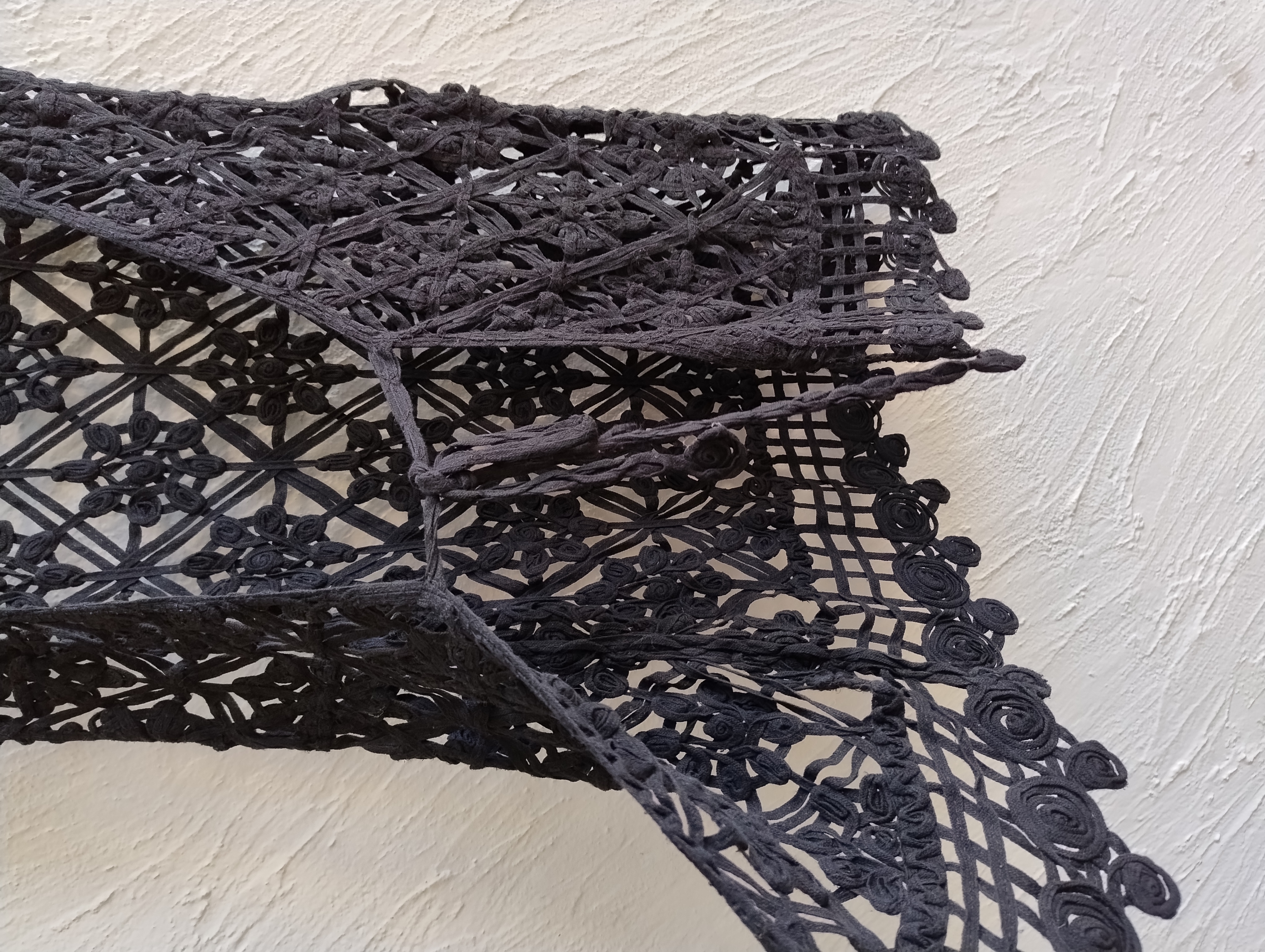 Colete de crochê preto -G