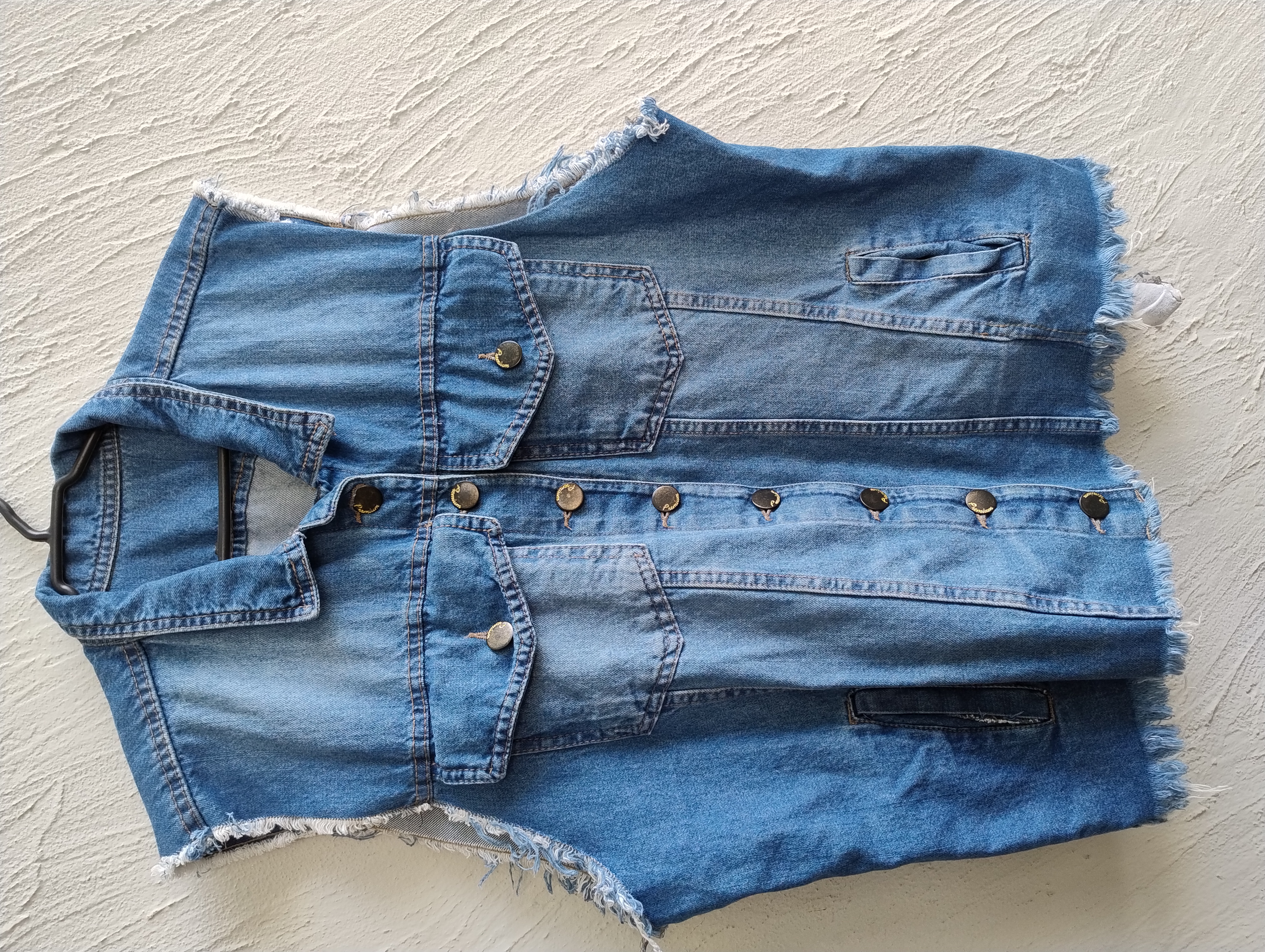 Colete jeans sem mangas -G1