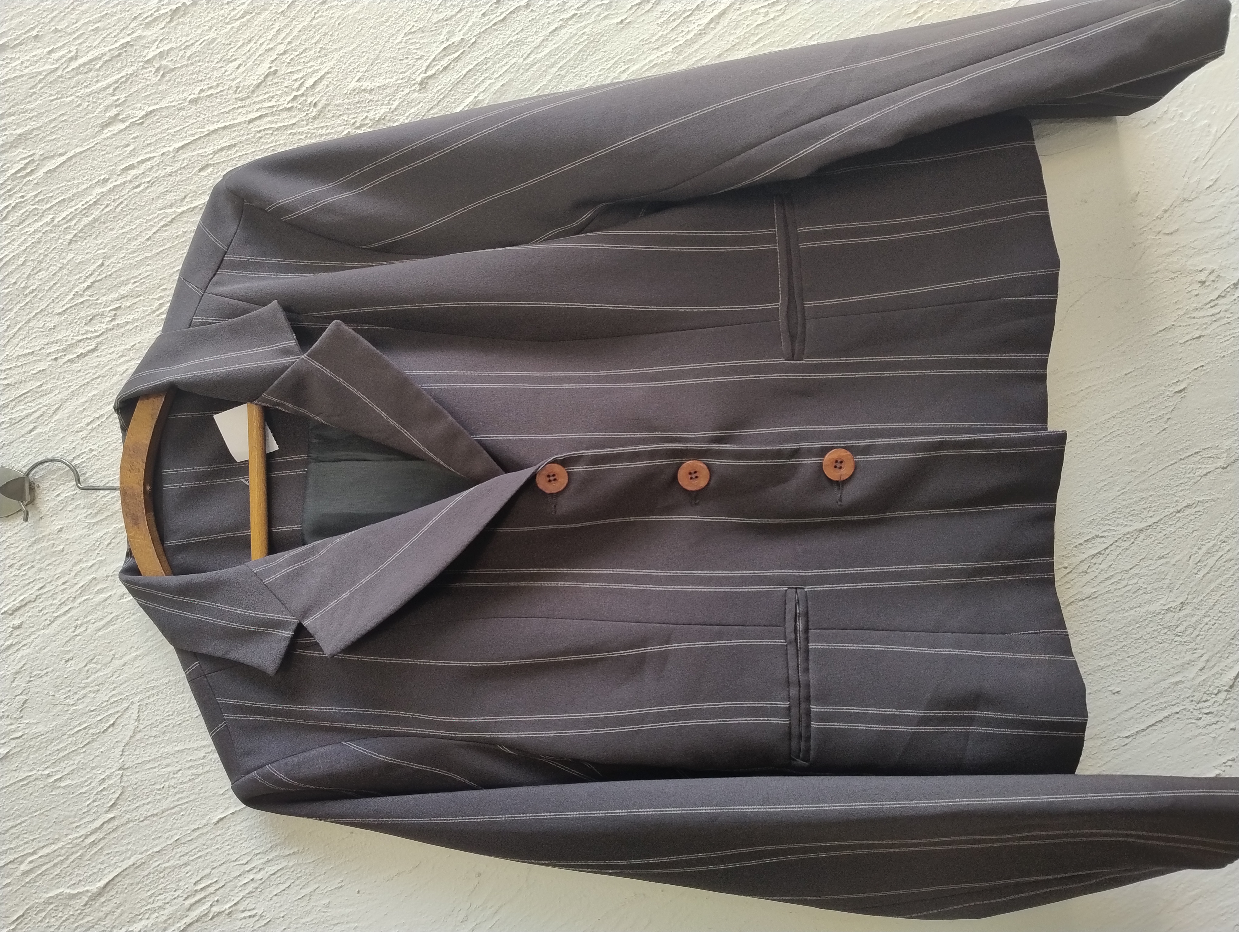 Blazer feminino risca de giz -M