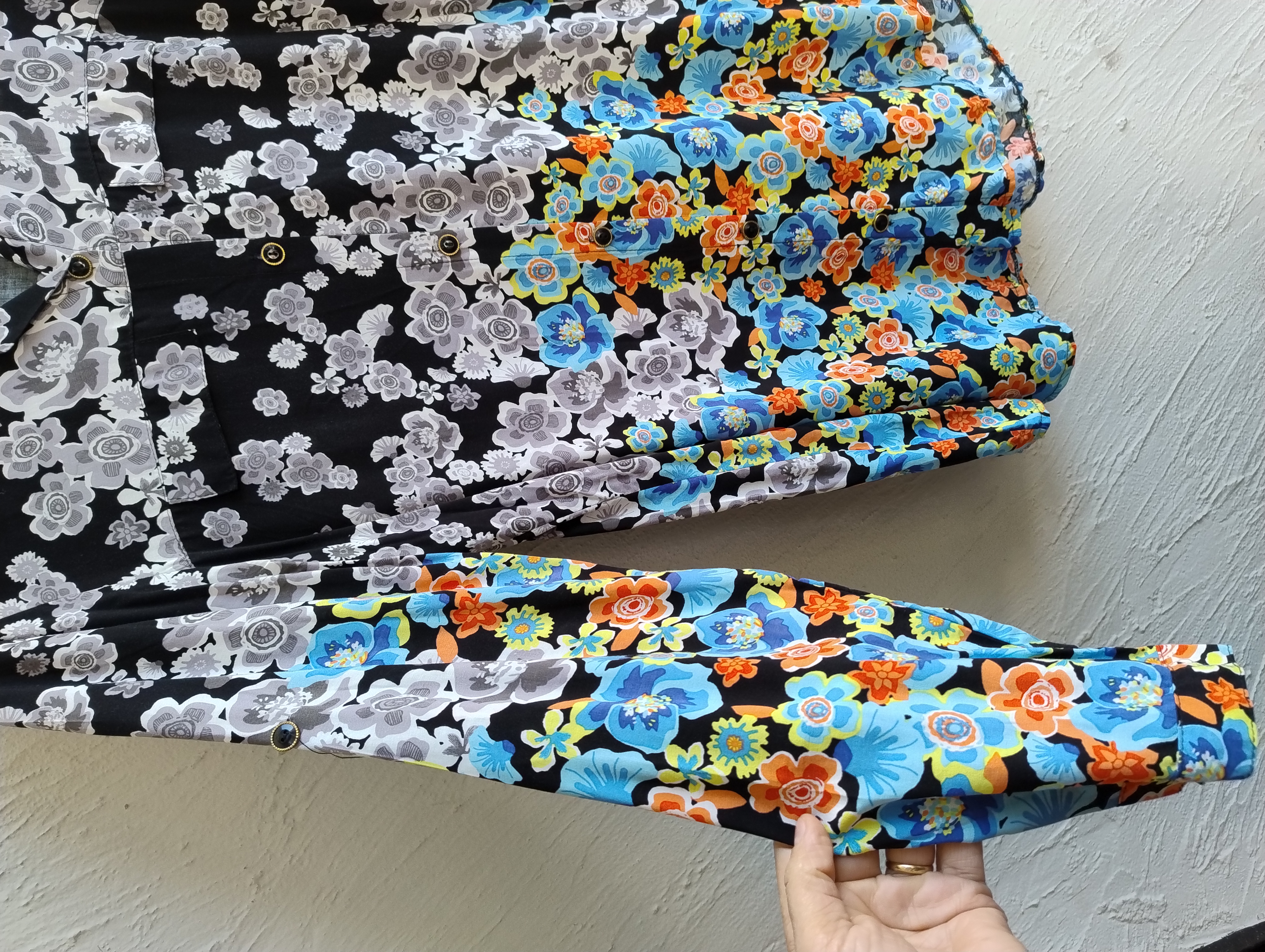 Camisa floral colorido G