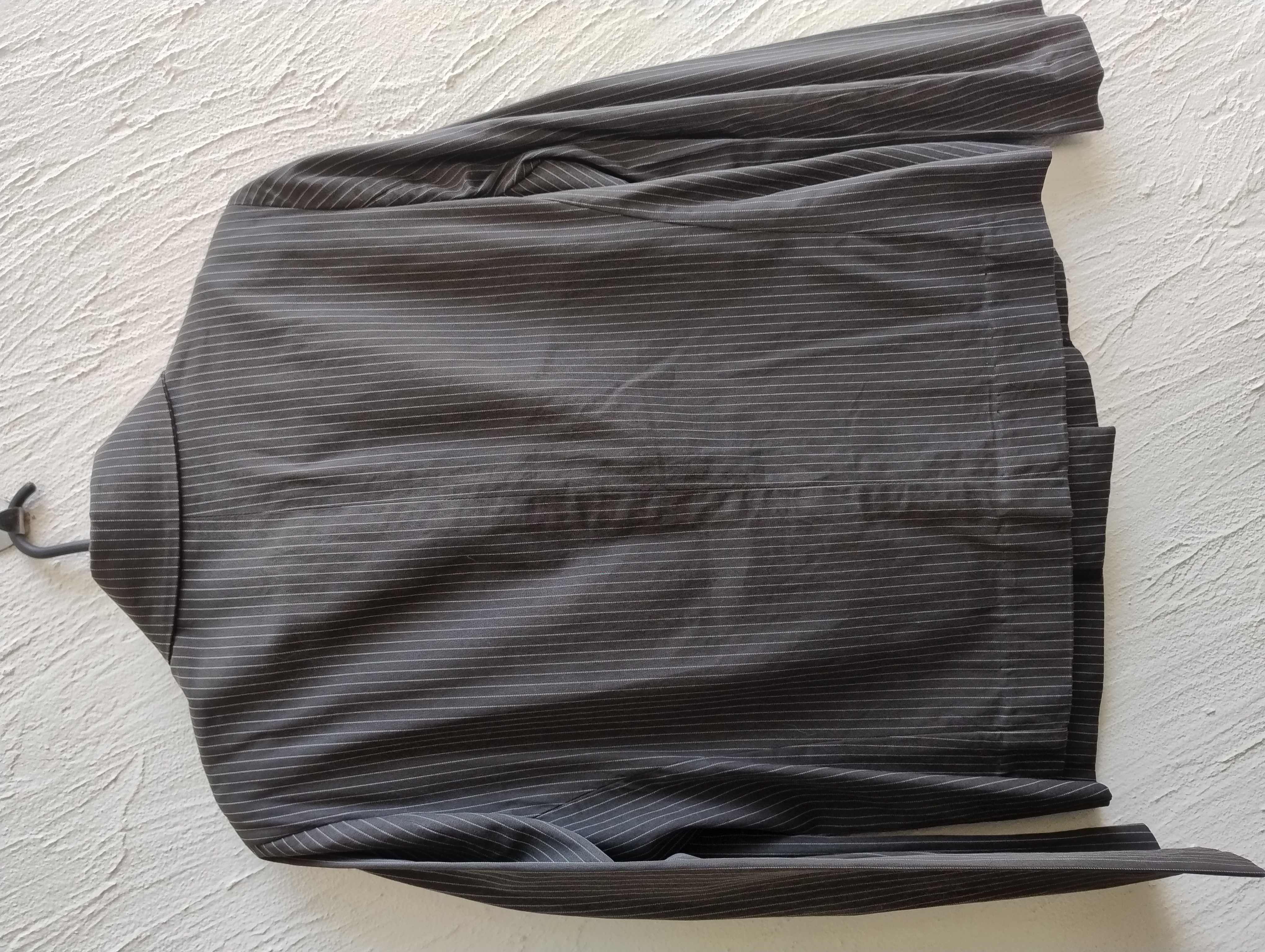 Casaquinho feminino em listras -M