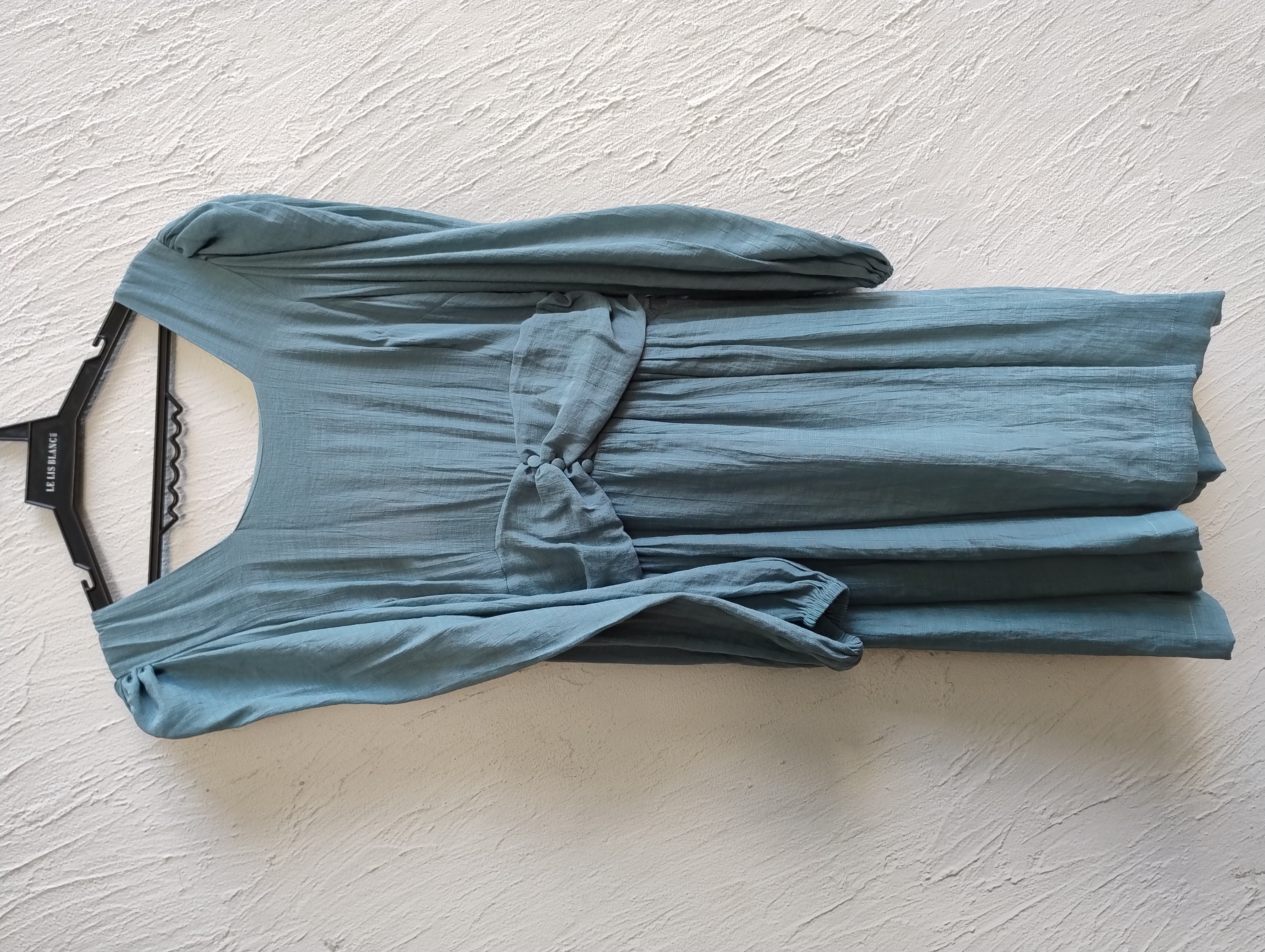 Vestido azul claro feminino