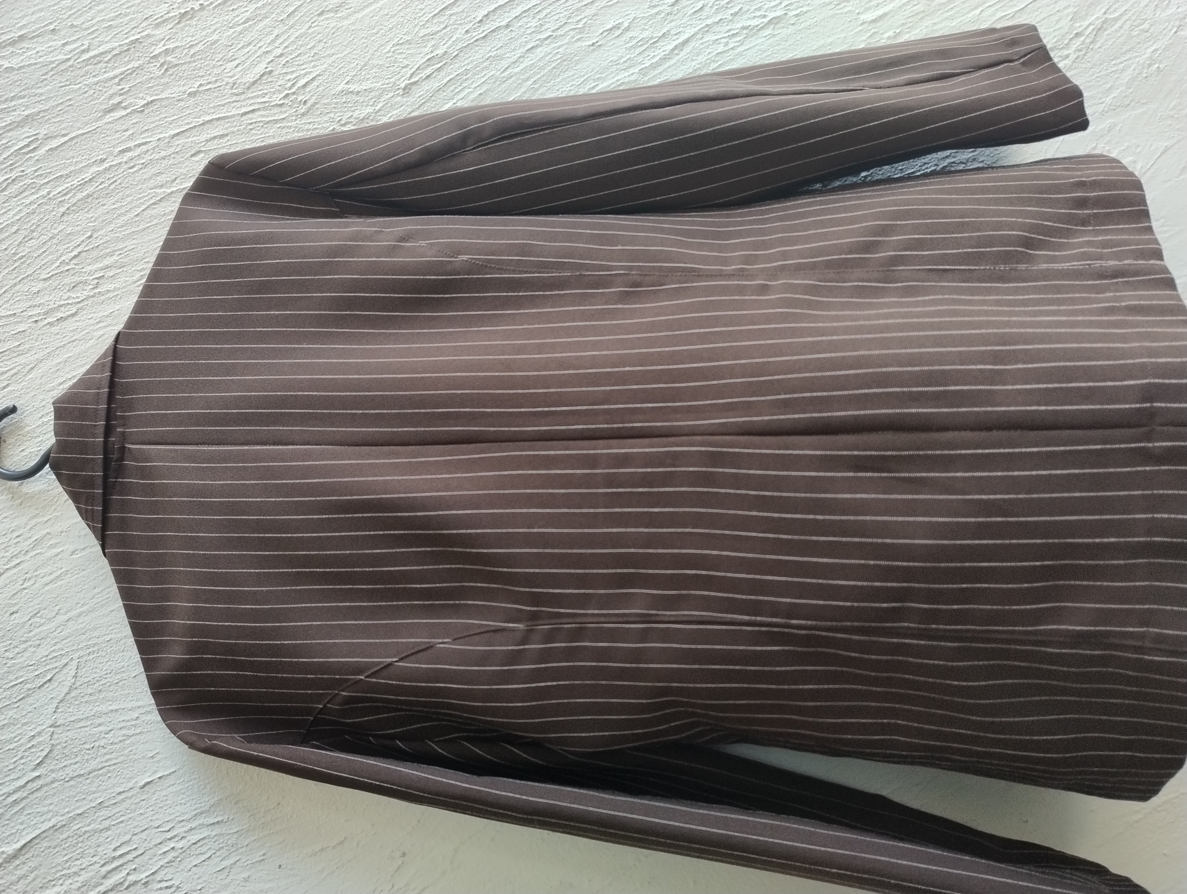 Blazer feminino,marrom de riscas -M