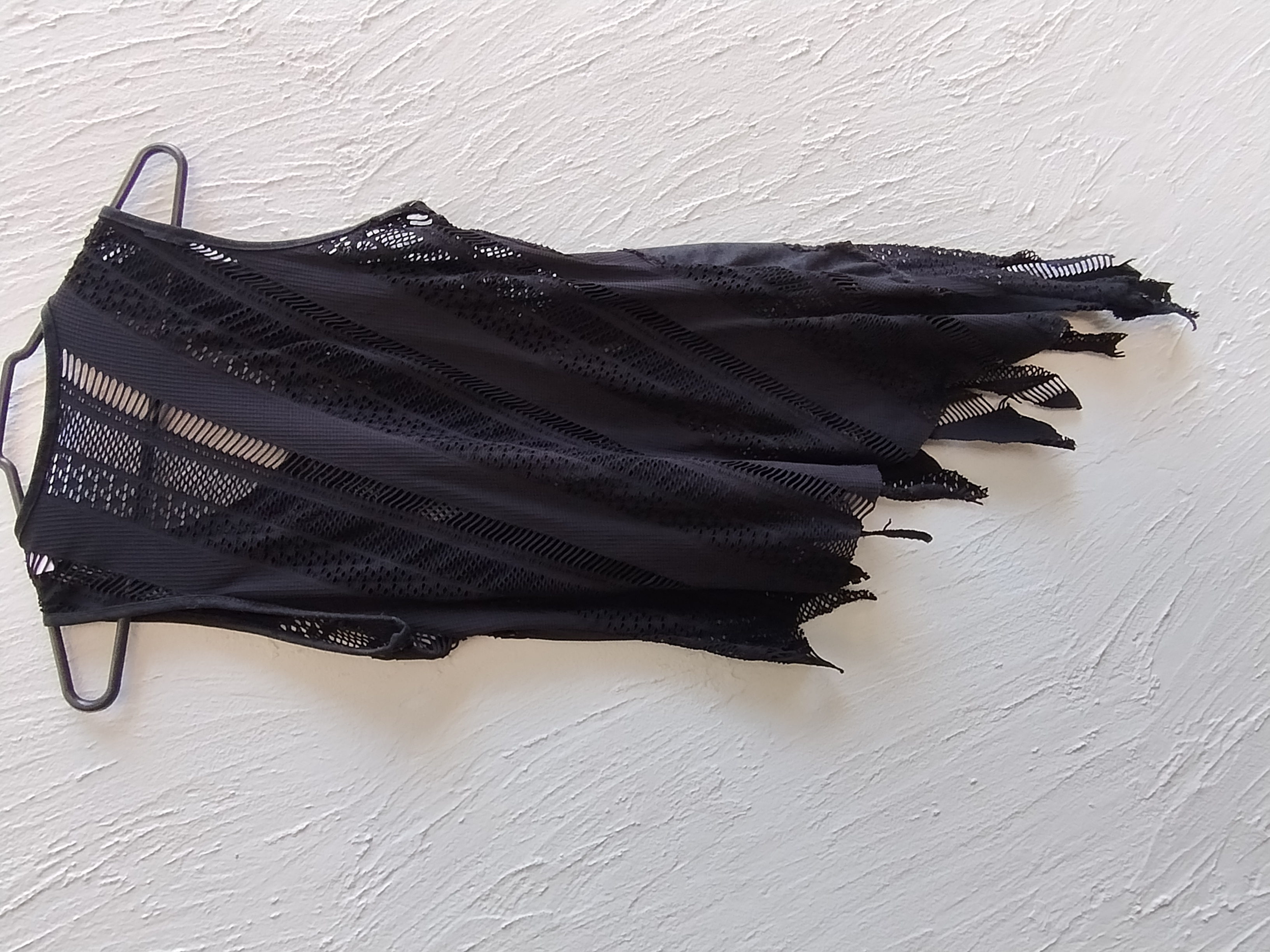 Blusa preto com franjas P