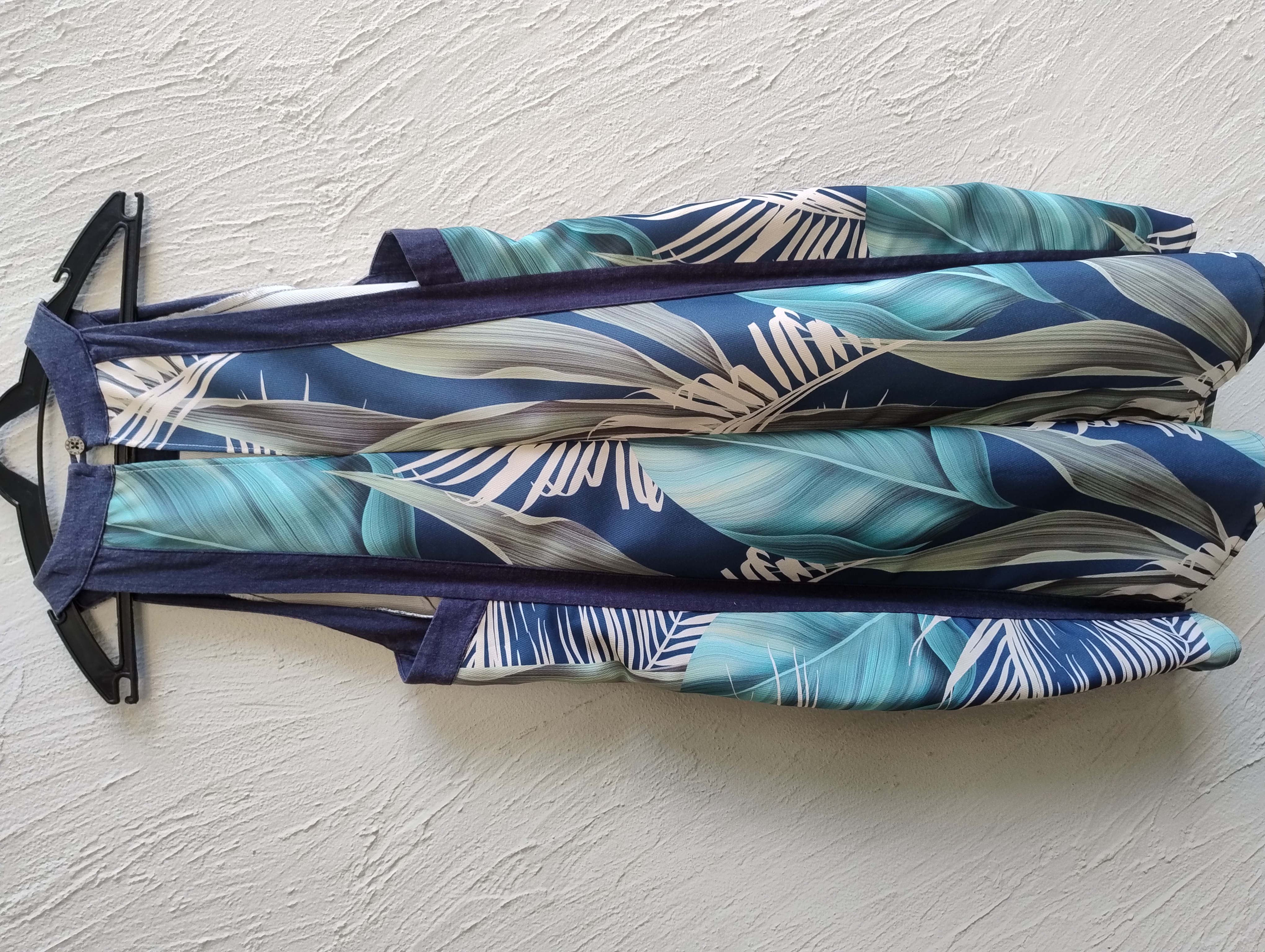 Vestido estampado tropical