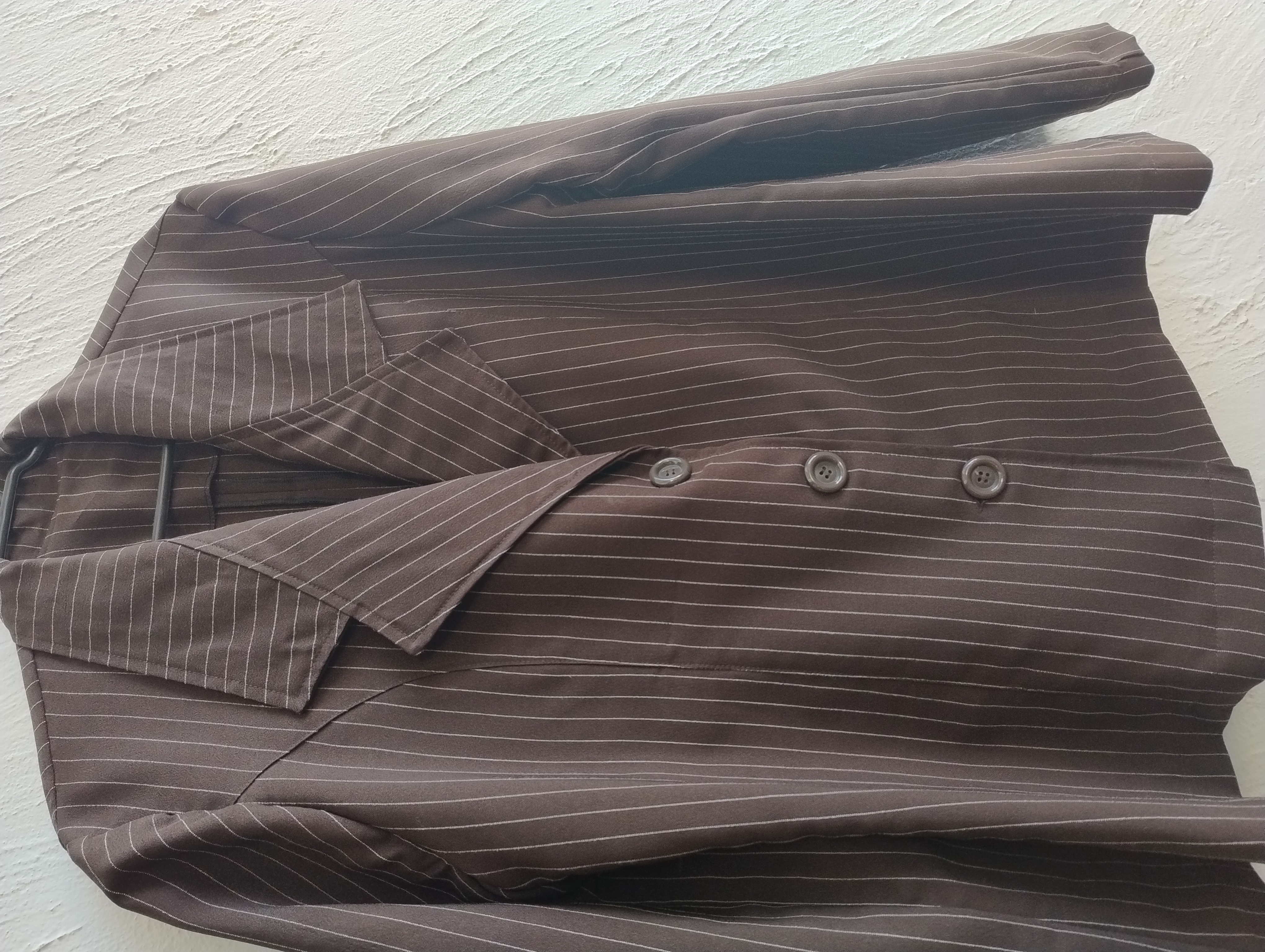 Blazer feminino,marrom de riscas -M