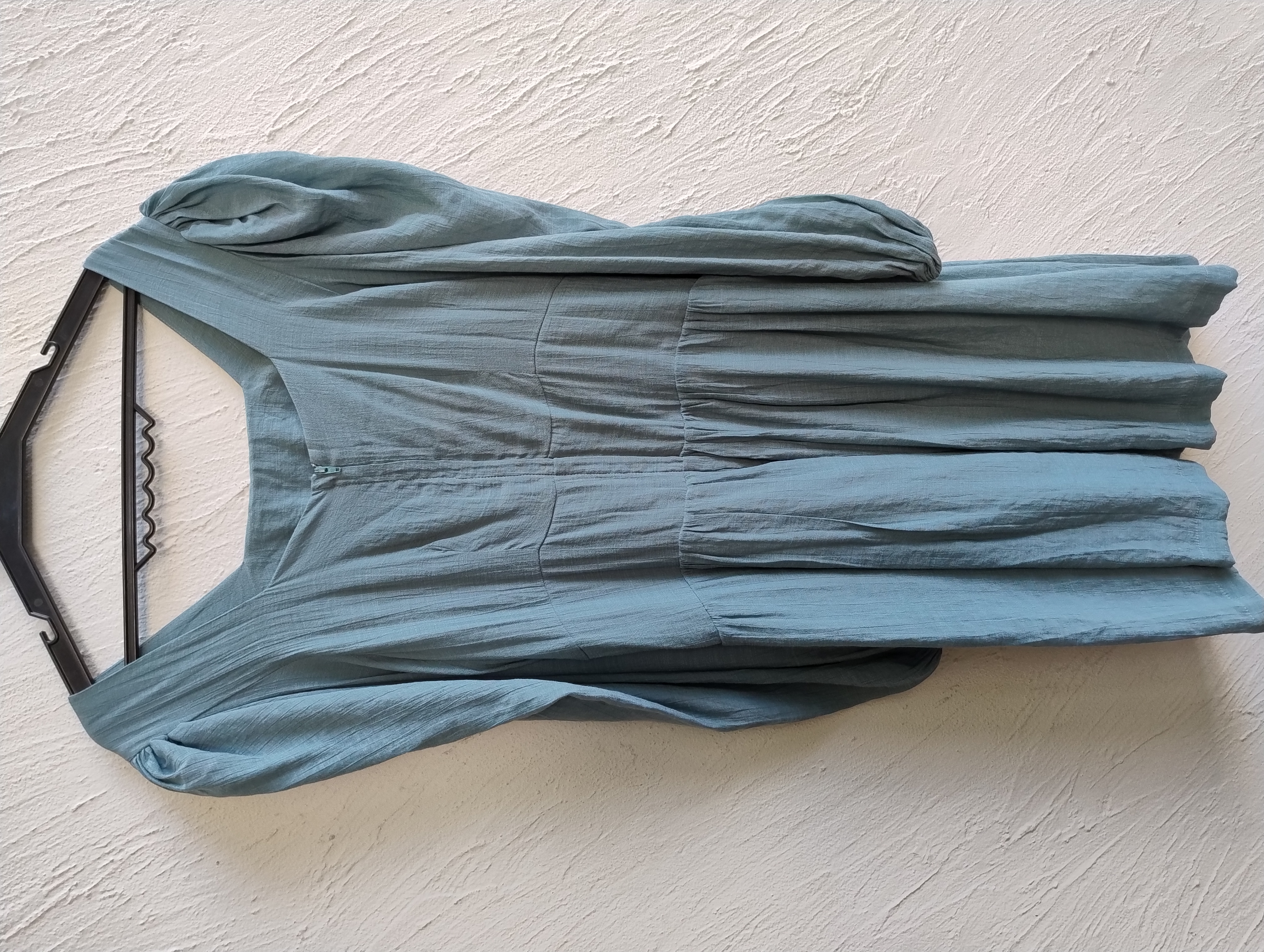 Vestido azul claro feminino