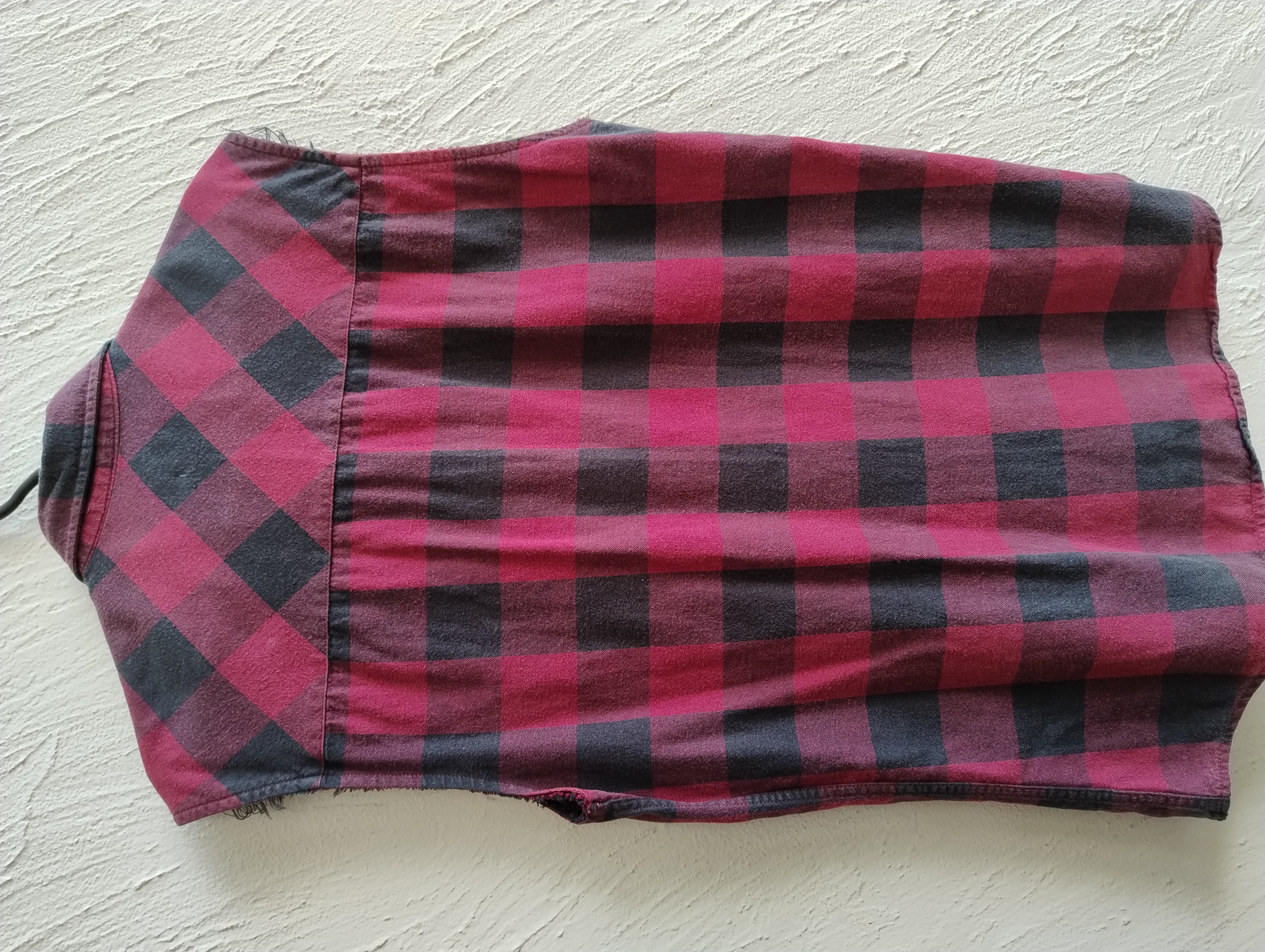 Colete sem mangas xadrez vermelha -P