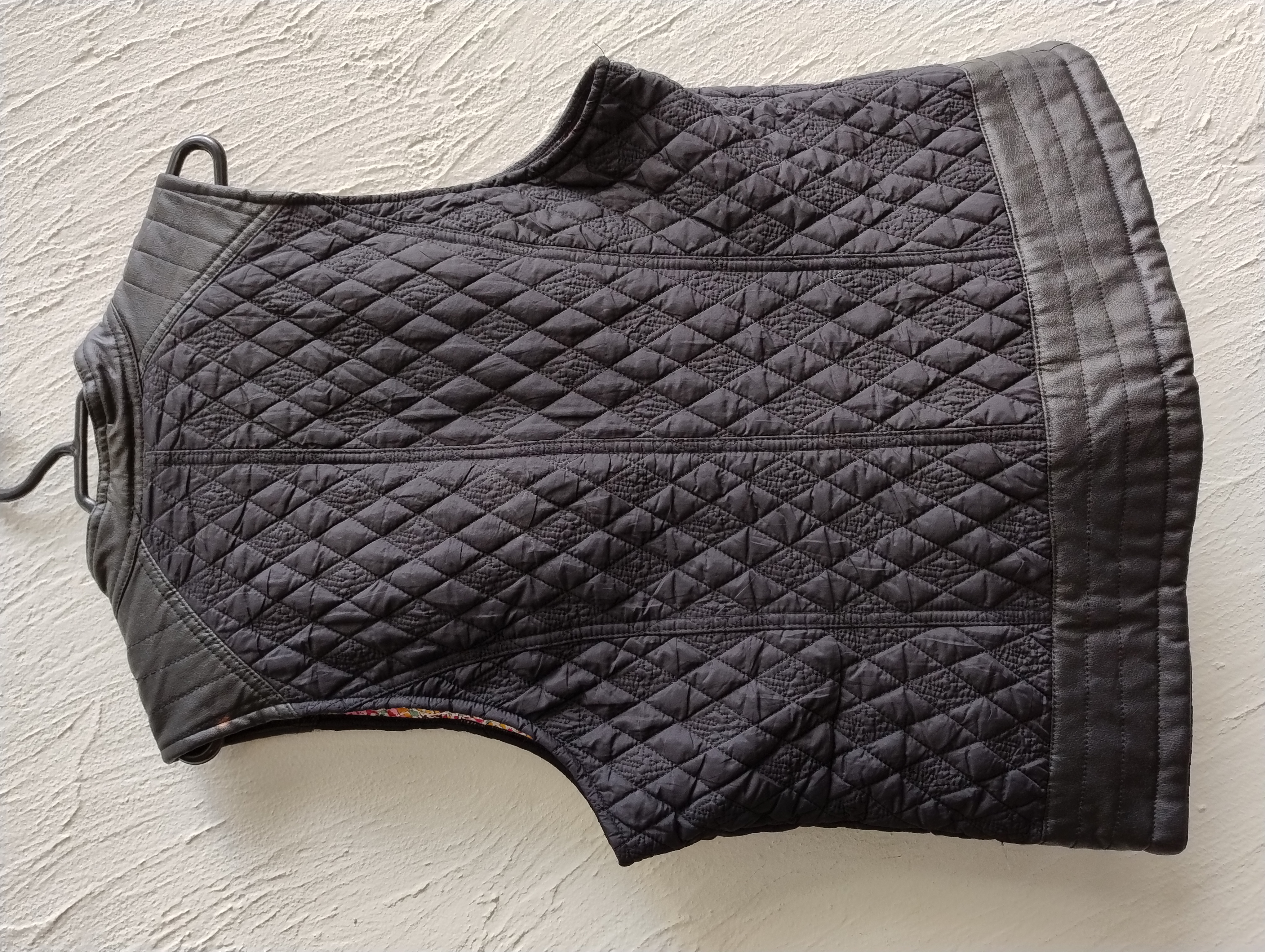 Colete acolchoado feminino -G