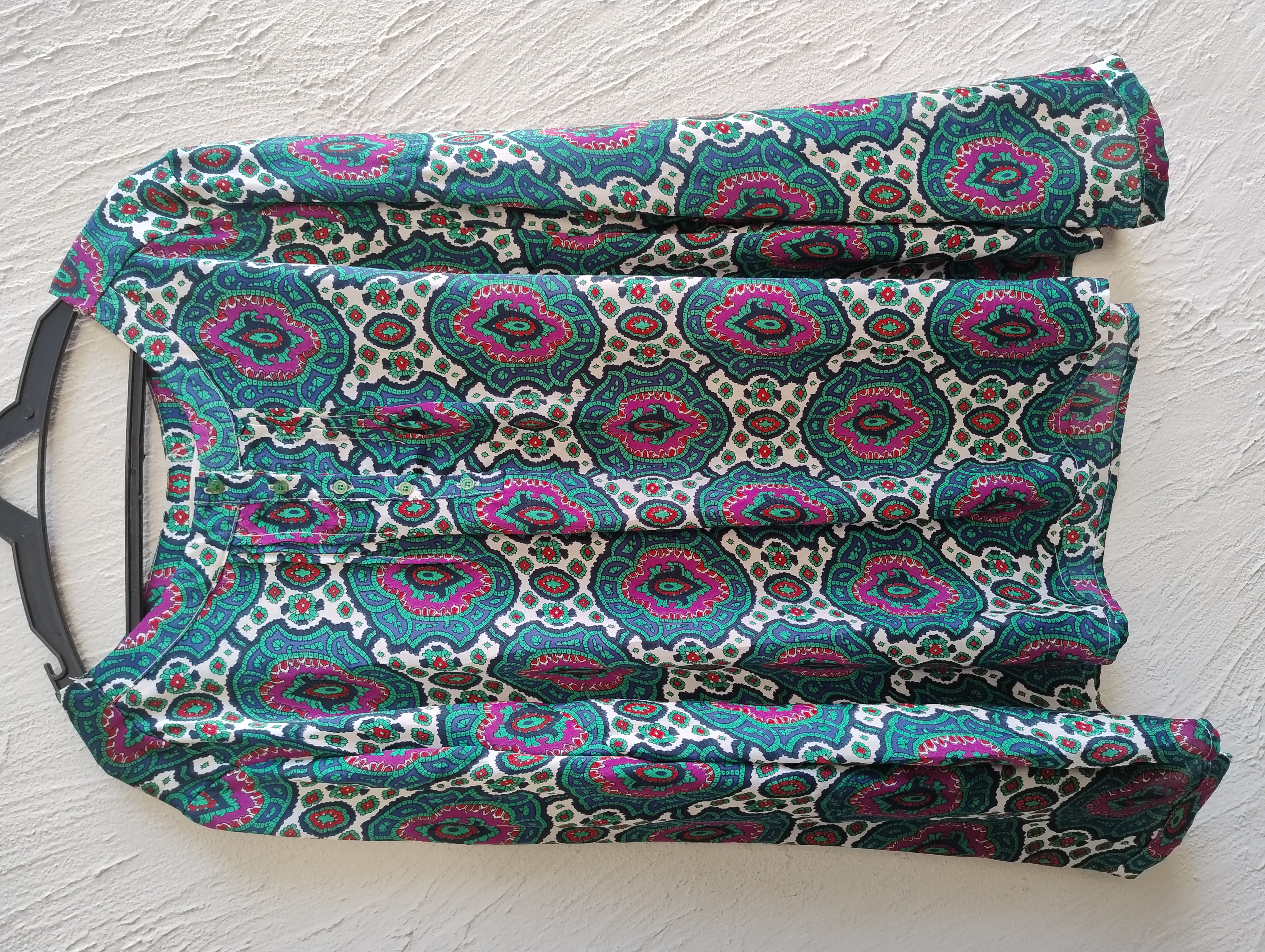 Blusa estampada colorida GG