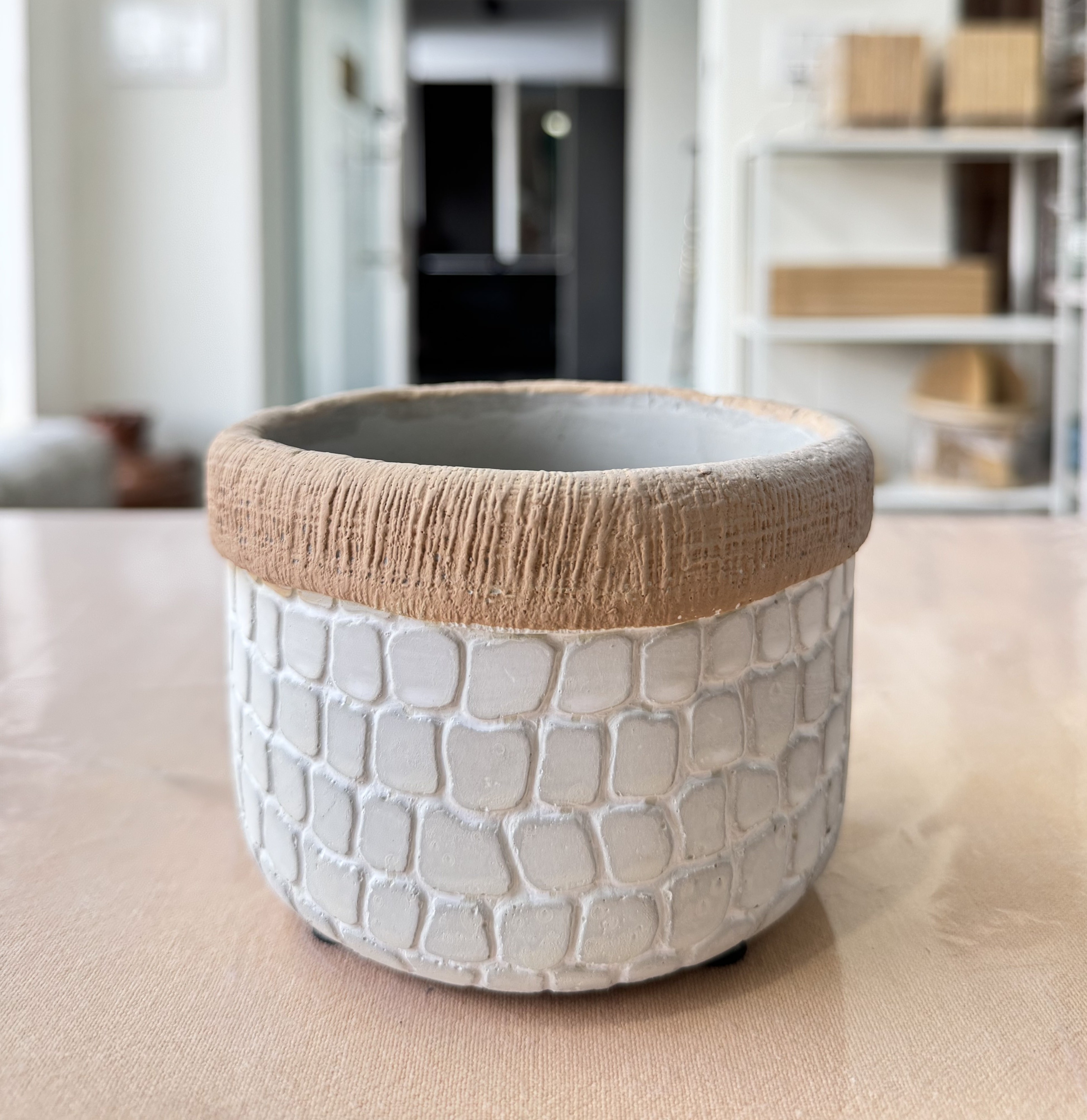 Cement Pot Cobbled Zen