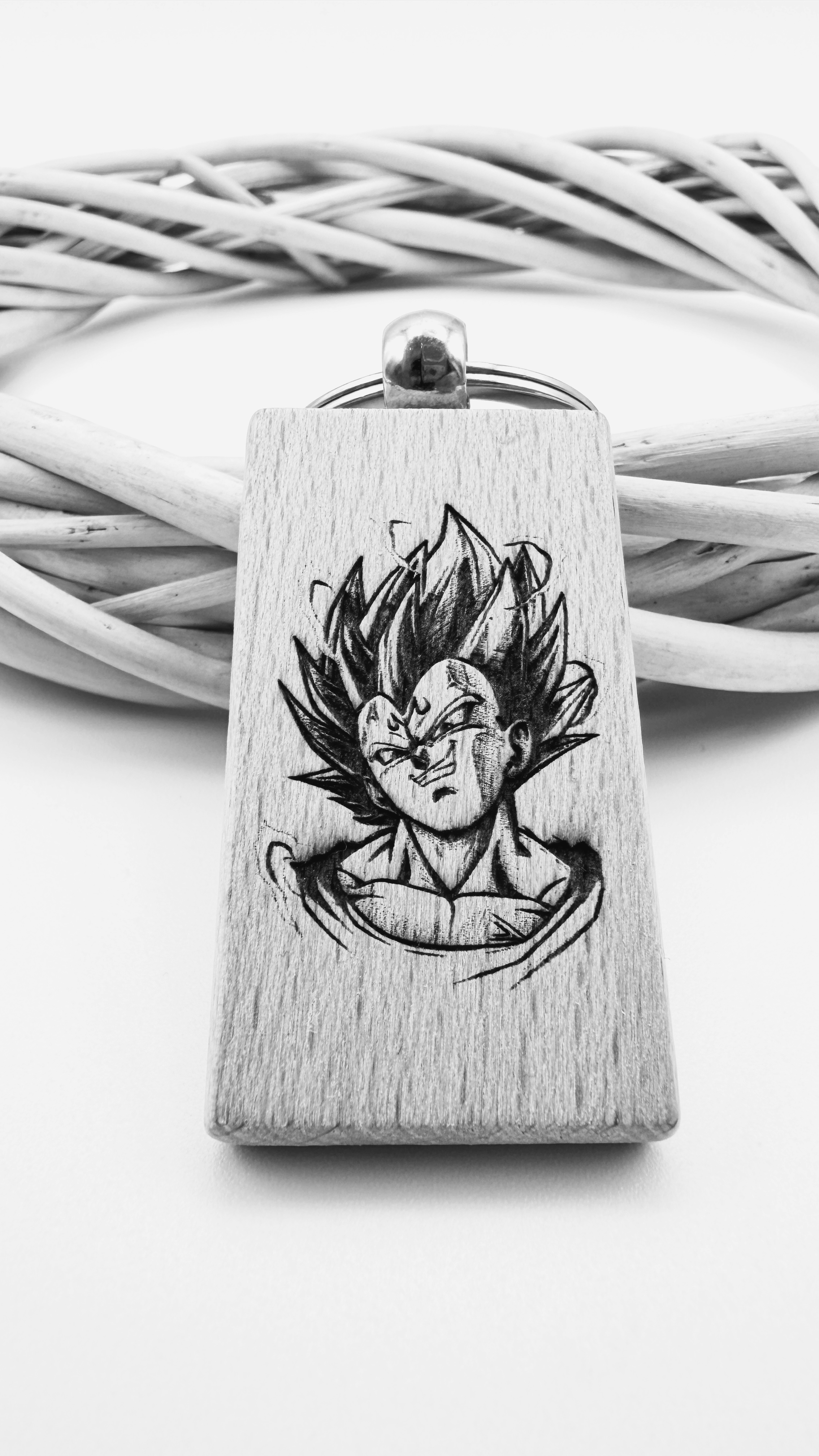 Majin Vegeta Dragon Ball - Portachiavi in legno inciso 