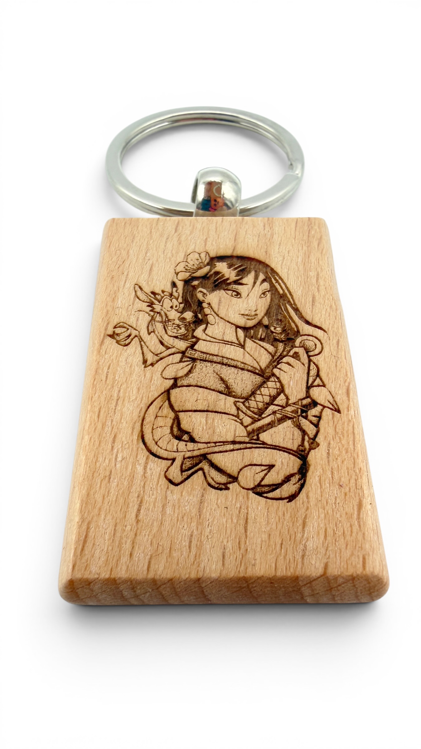 Mulan - Portachiavi in legno inciso 