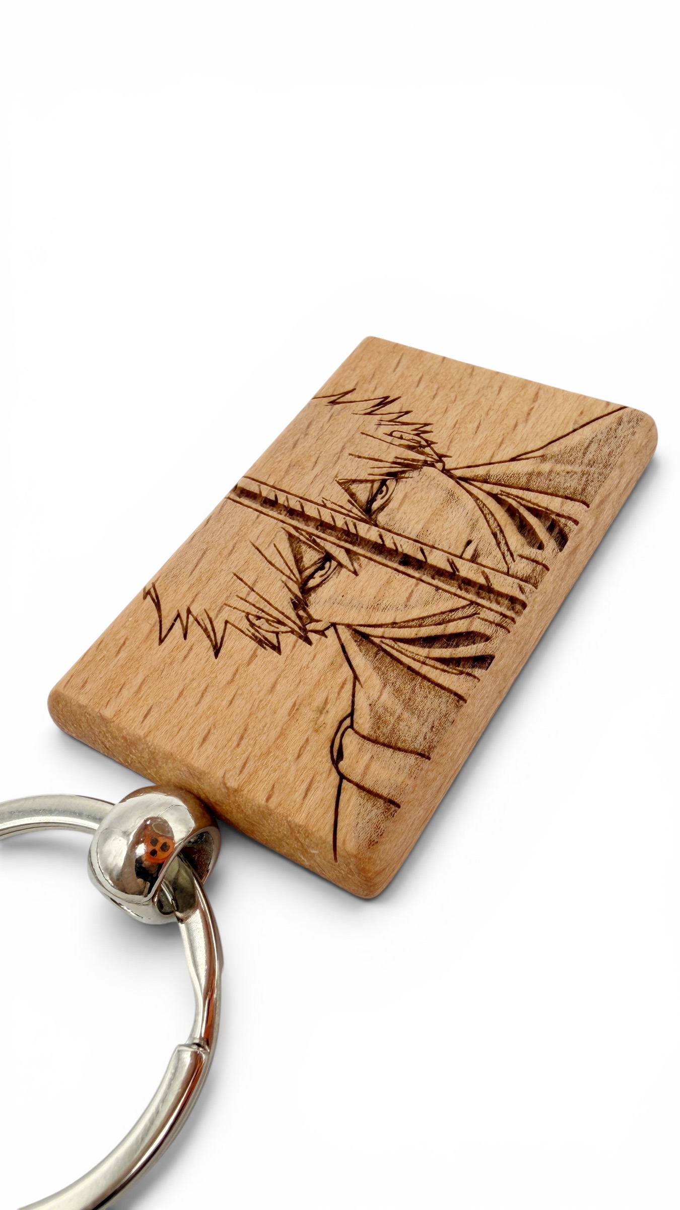 Ichigo con Spada Bleach - Portachiavi in legno inciso 