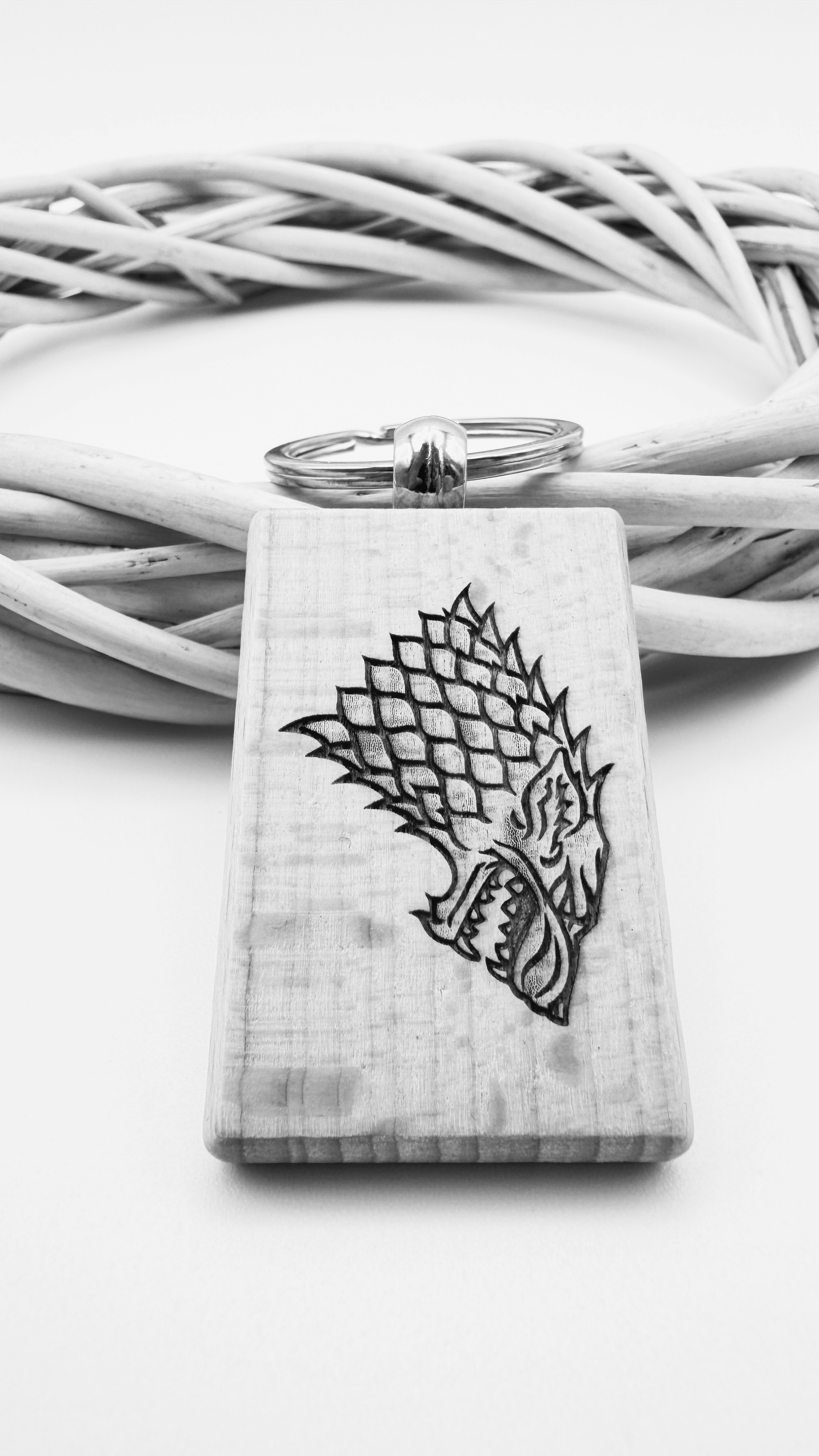 Il trono di spade Stark - Portachiavi in legno inciso 